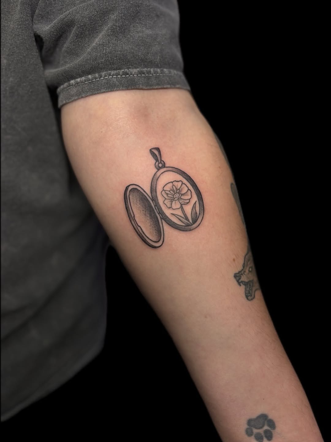 Tattoo by @sabbytattz — fine_line, black_and_grey