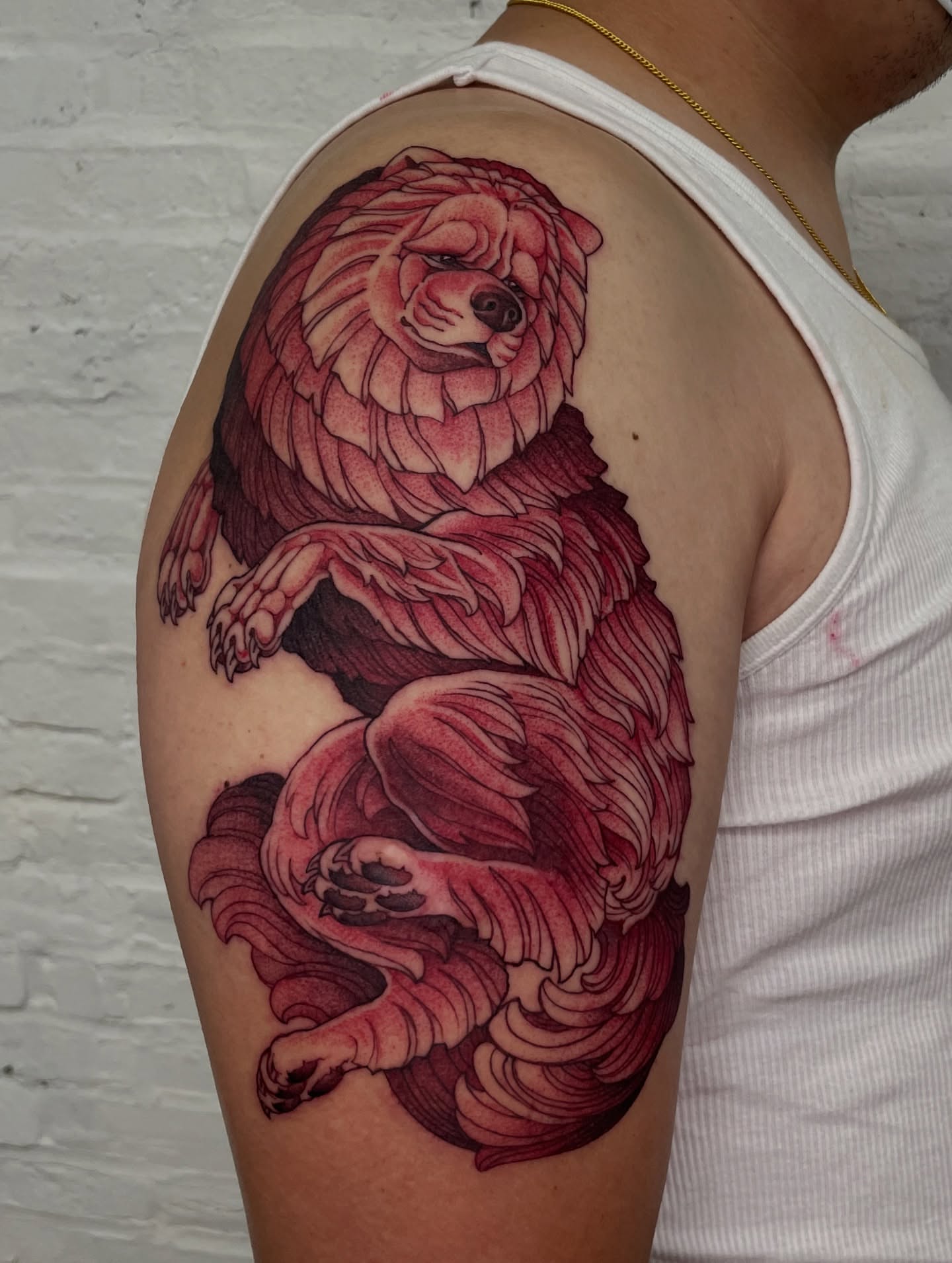 Bear realism tattoo on the shoulder by Collie Mills, Philadelphia, Pennsylvania