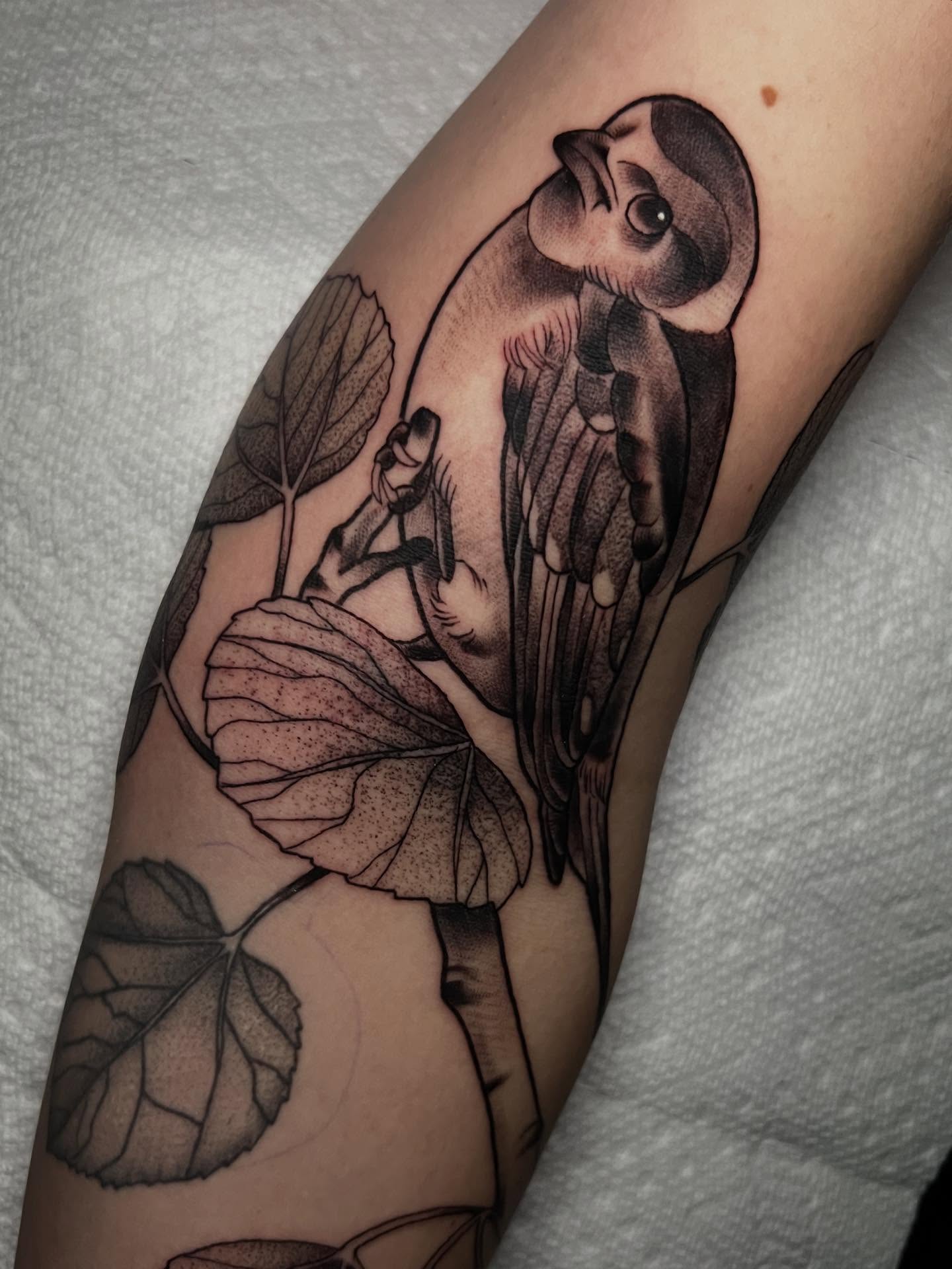 Tattoo by @katienowicki — dotwork, realism