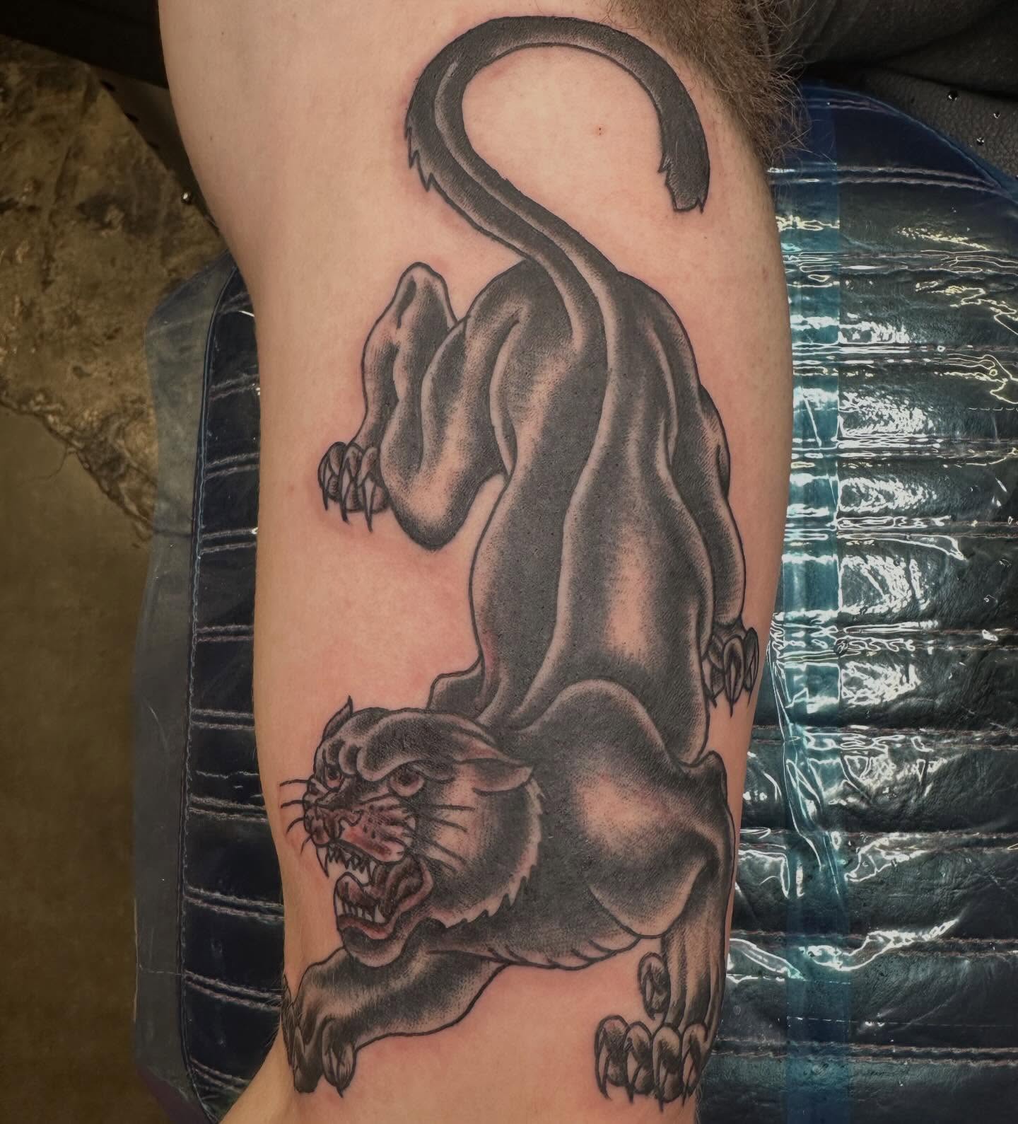 Tattoo by @asmth_ — american_traditional, black_and_grey