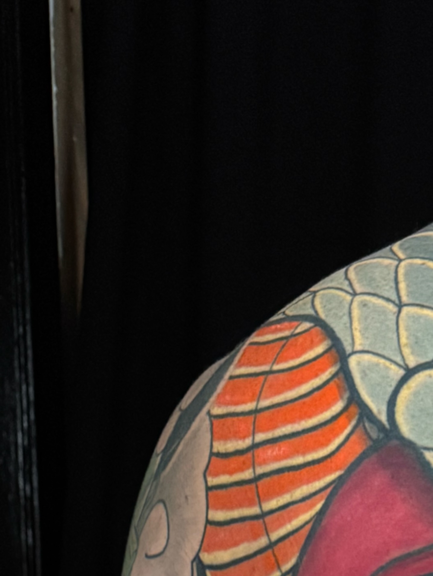 Striped pattern American traditional tattoo on the shoulder by Las Vegas Japanese Tattoo Artist, Las Vegas, Nevada