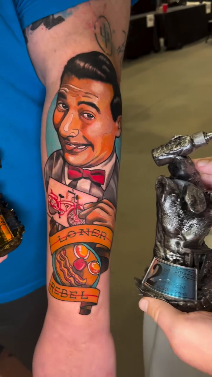 Tattoo by @saratattoo1 — american_traditional, realism