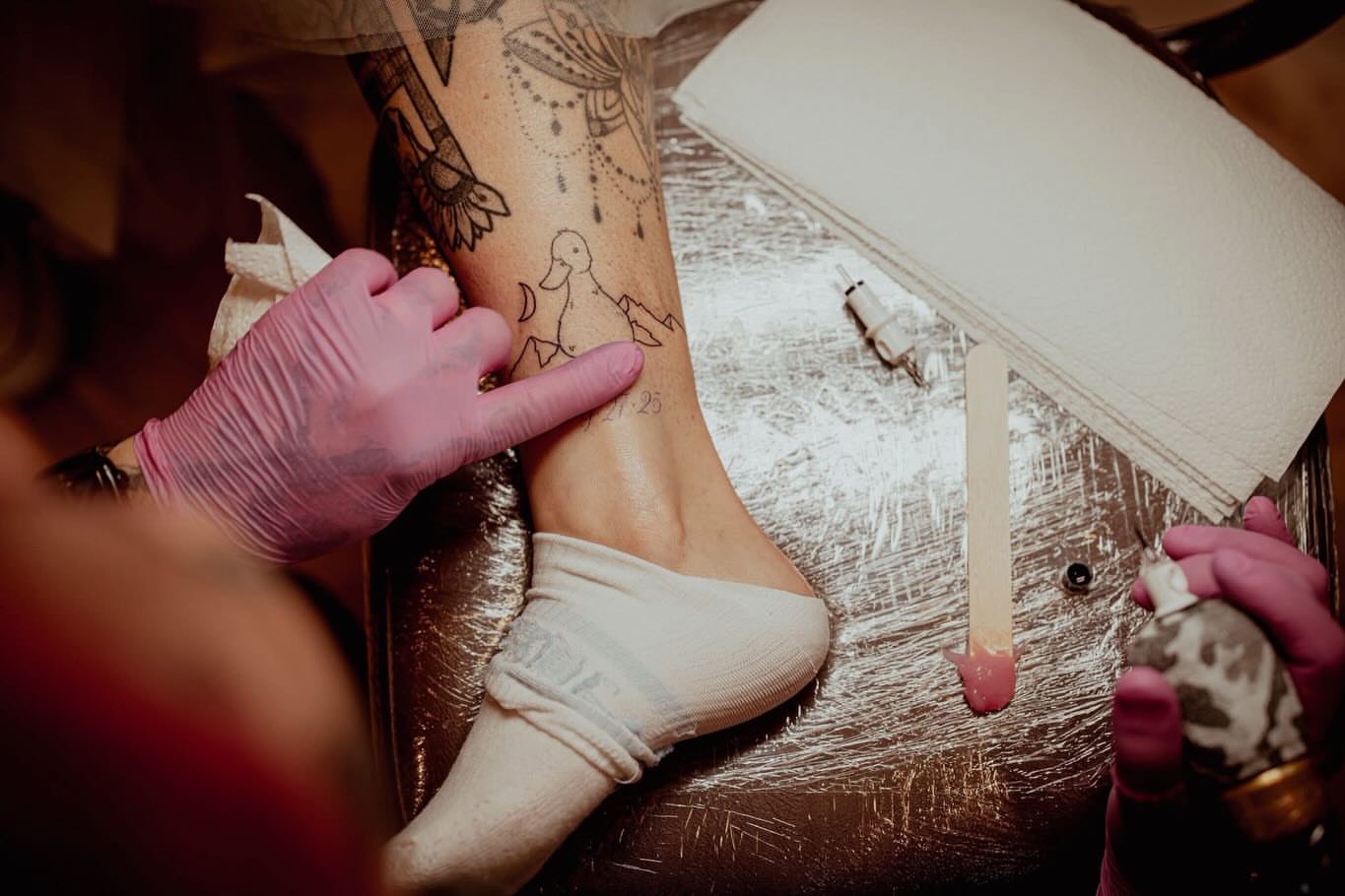 Tattoo by @yoshi.ink — american_traditional