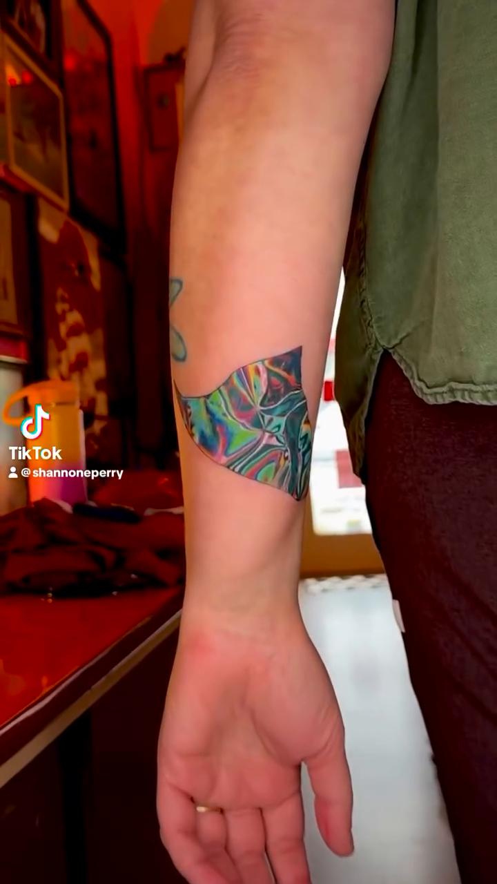 Tattoo by @shannoneperry — geometric, abstract