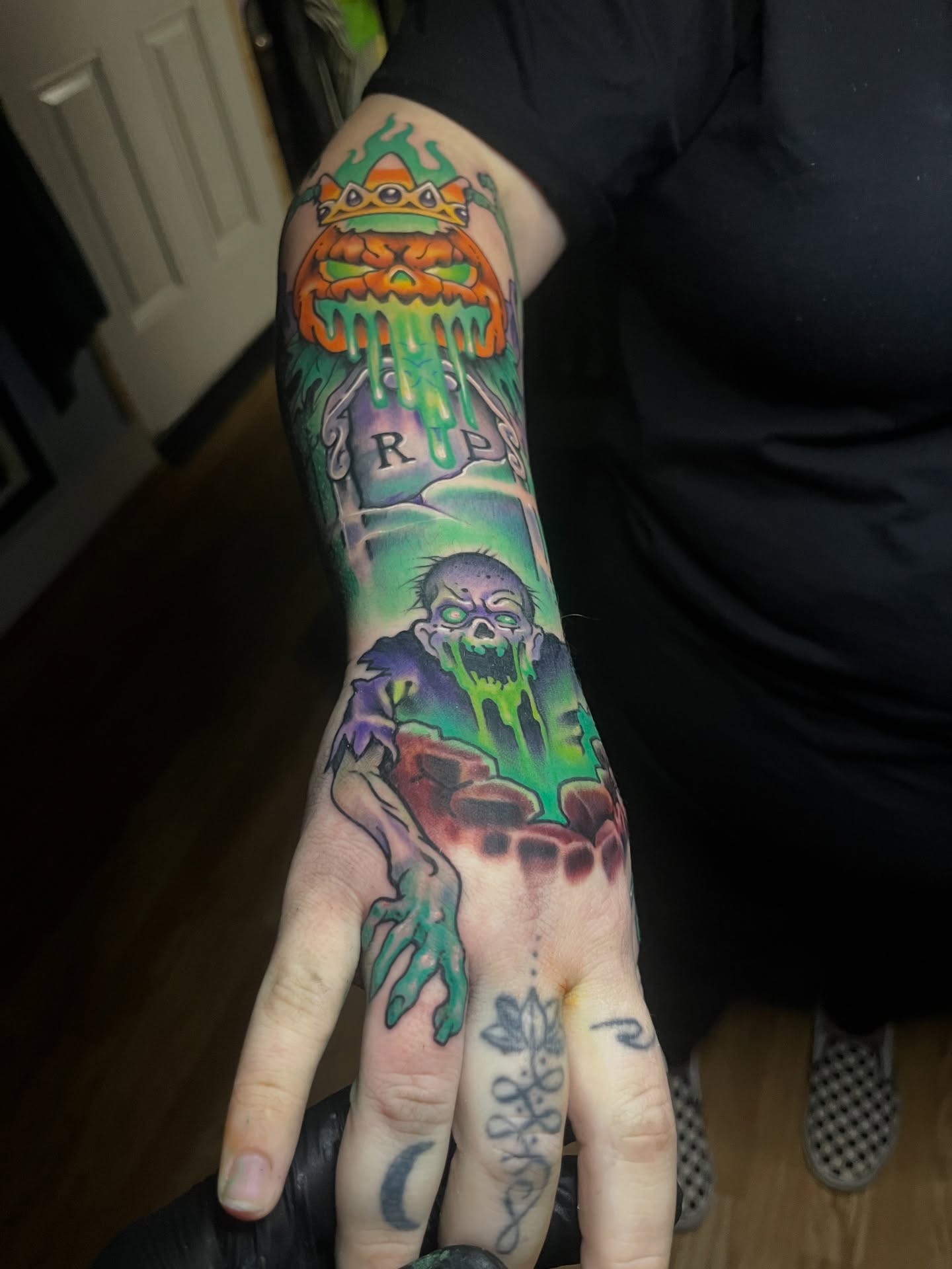 Tattoo by @creepy_jason β new_school