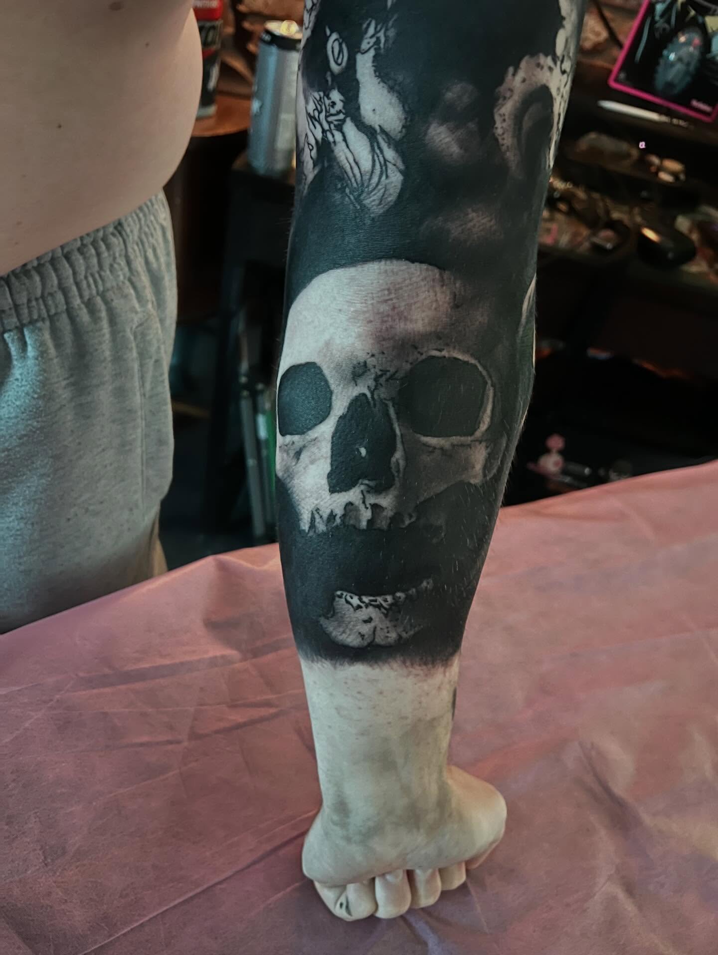 Tattoo by @chowdahbowl — black_and_grey