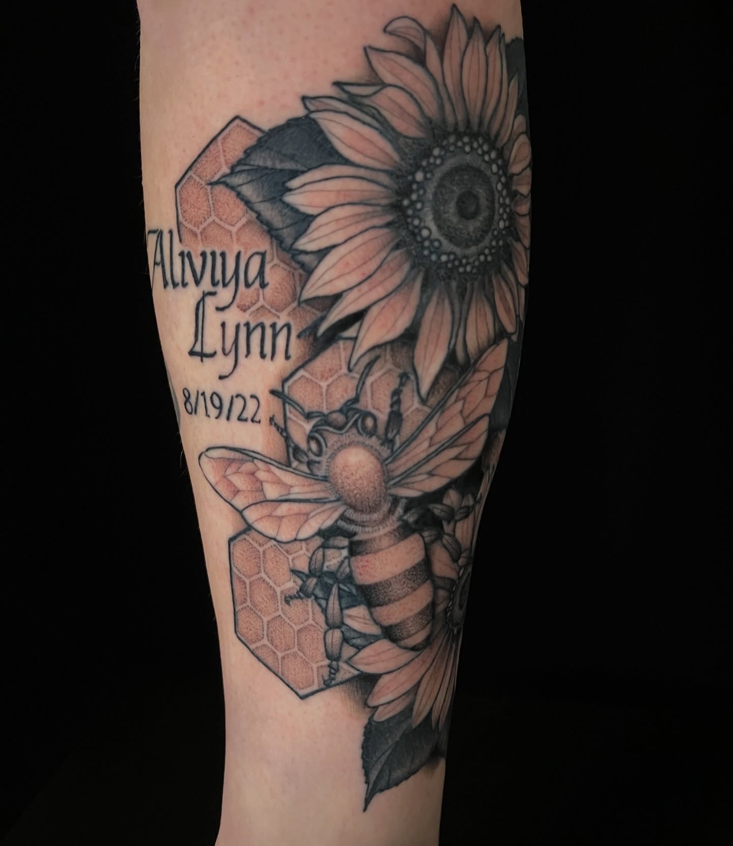 Tattoo by @etzeltattoo — realism, dotwork