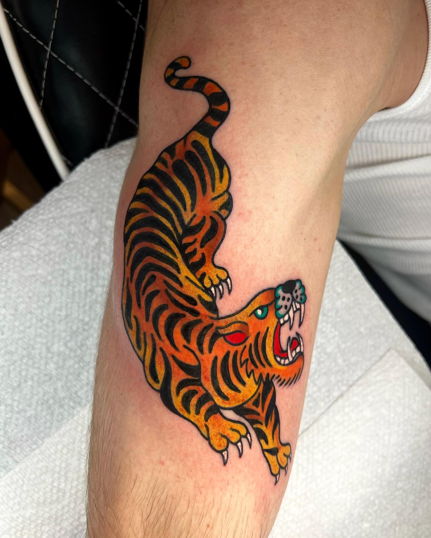 Tattoo by @crybbyink — american_traditional