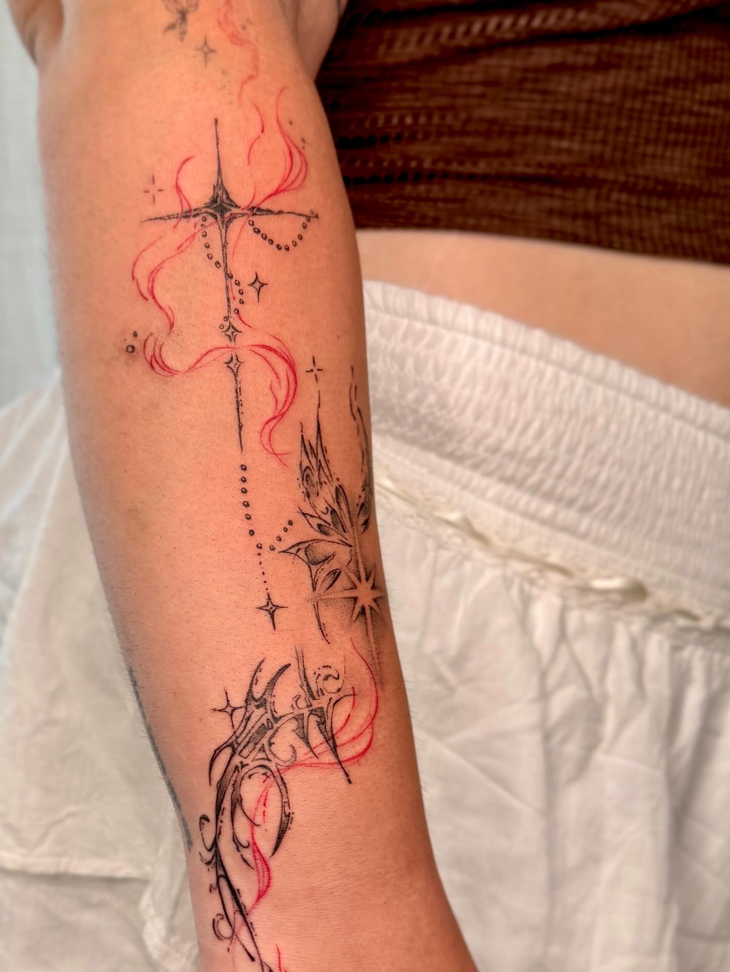 Tattoo by @tattooist_veni — dotwork, geometric