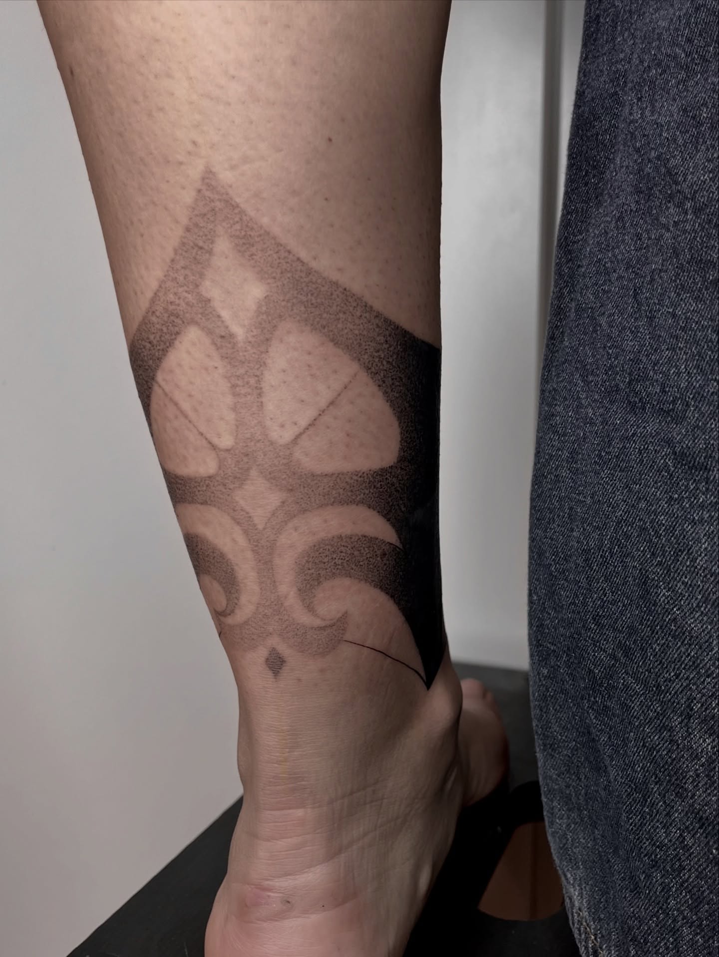 Tattoo by @dnatattoos_ — dotwork