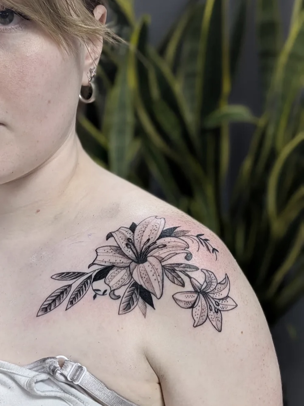Tattoo by @bearclawtattoo — black_and_grey