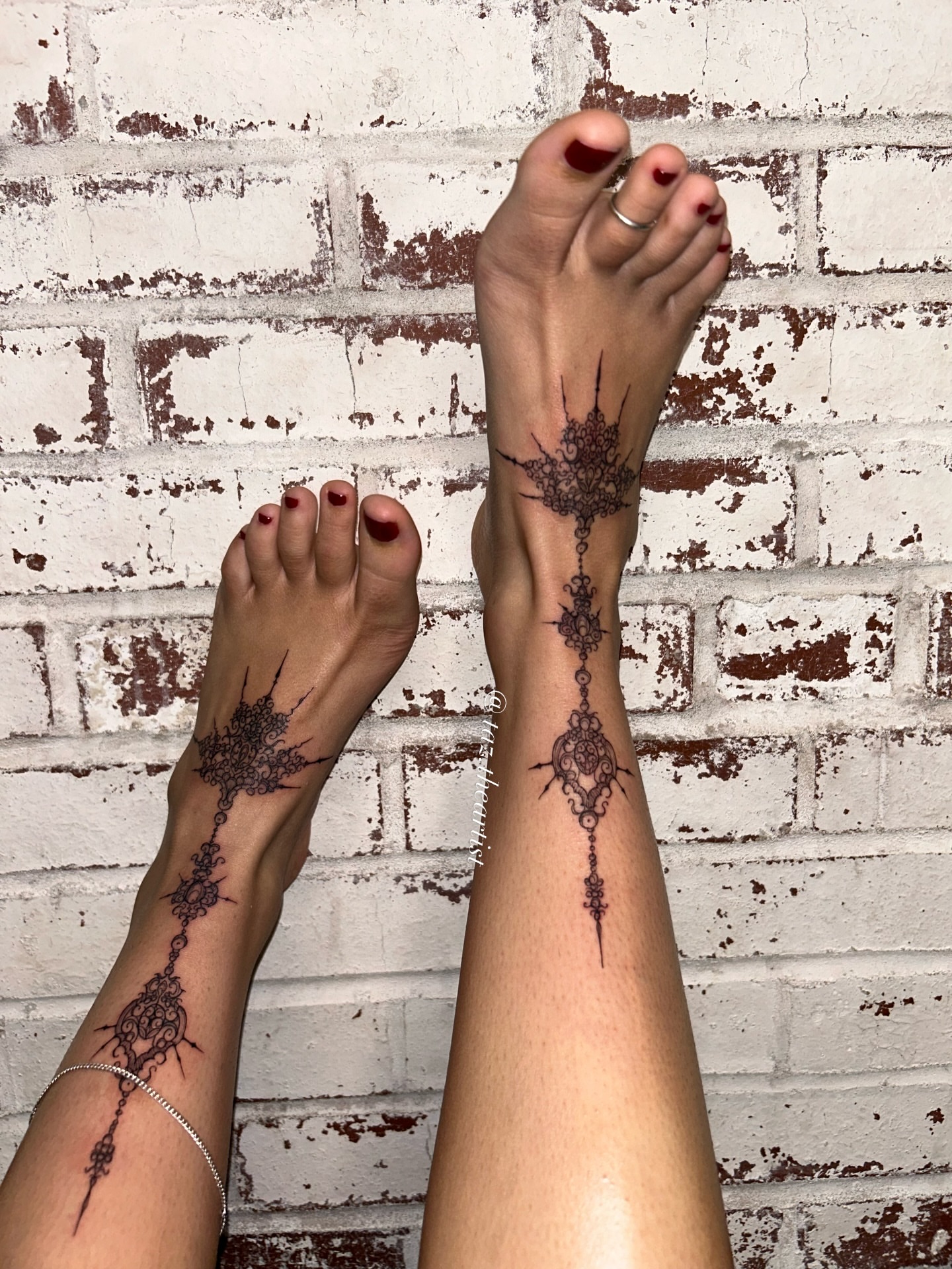 Geometric geometric tattoo on the foot by 𝖙𝖆𝖟 🫧✮♡ₐₜₗ ₙᵧʗ