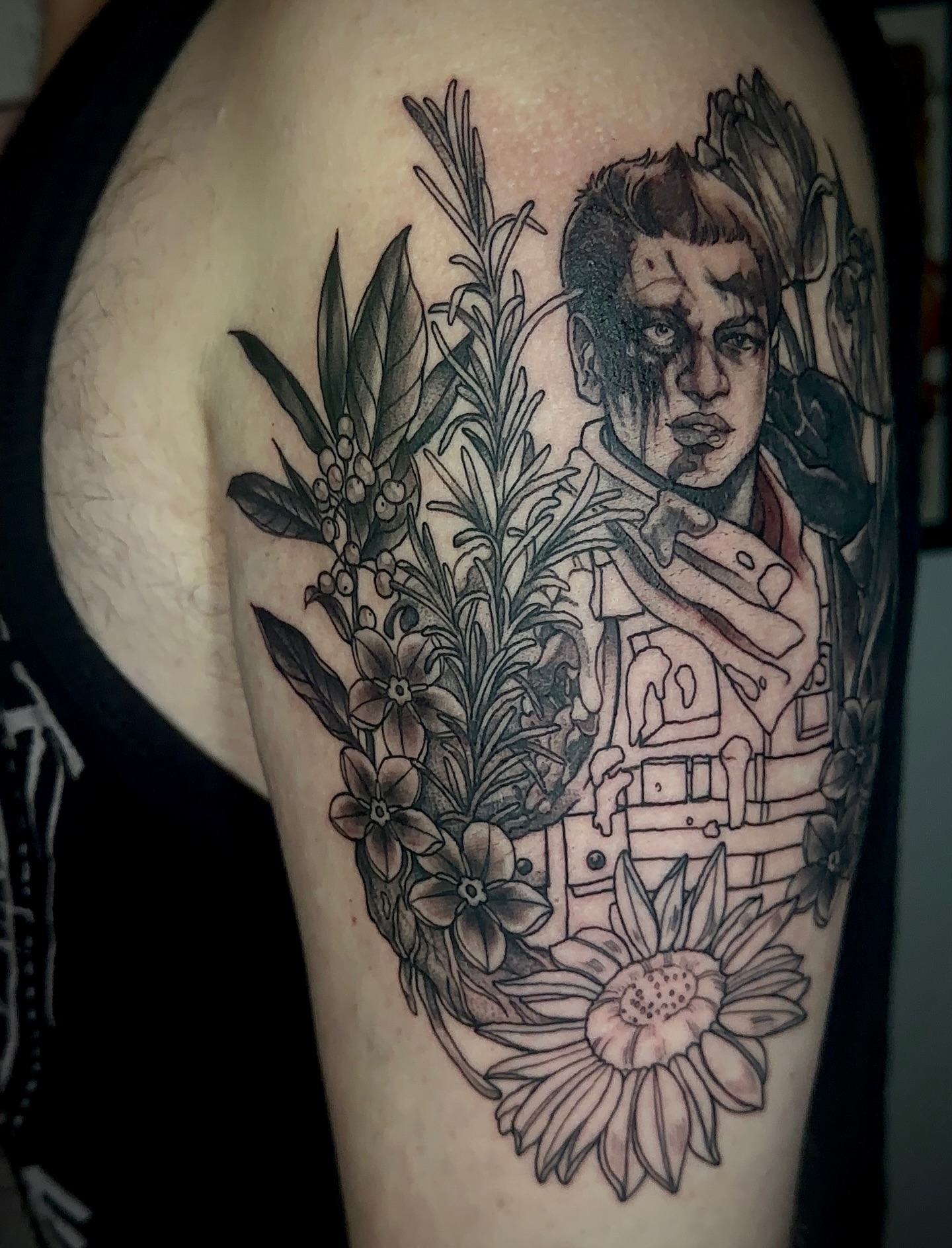 Tattoo by @raerae.tattoos — black_and_grey, realism