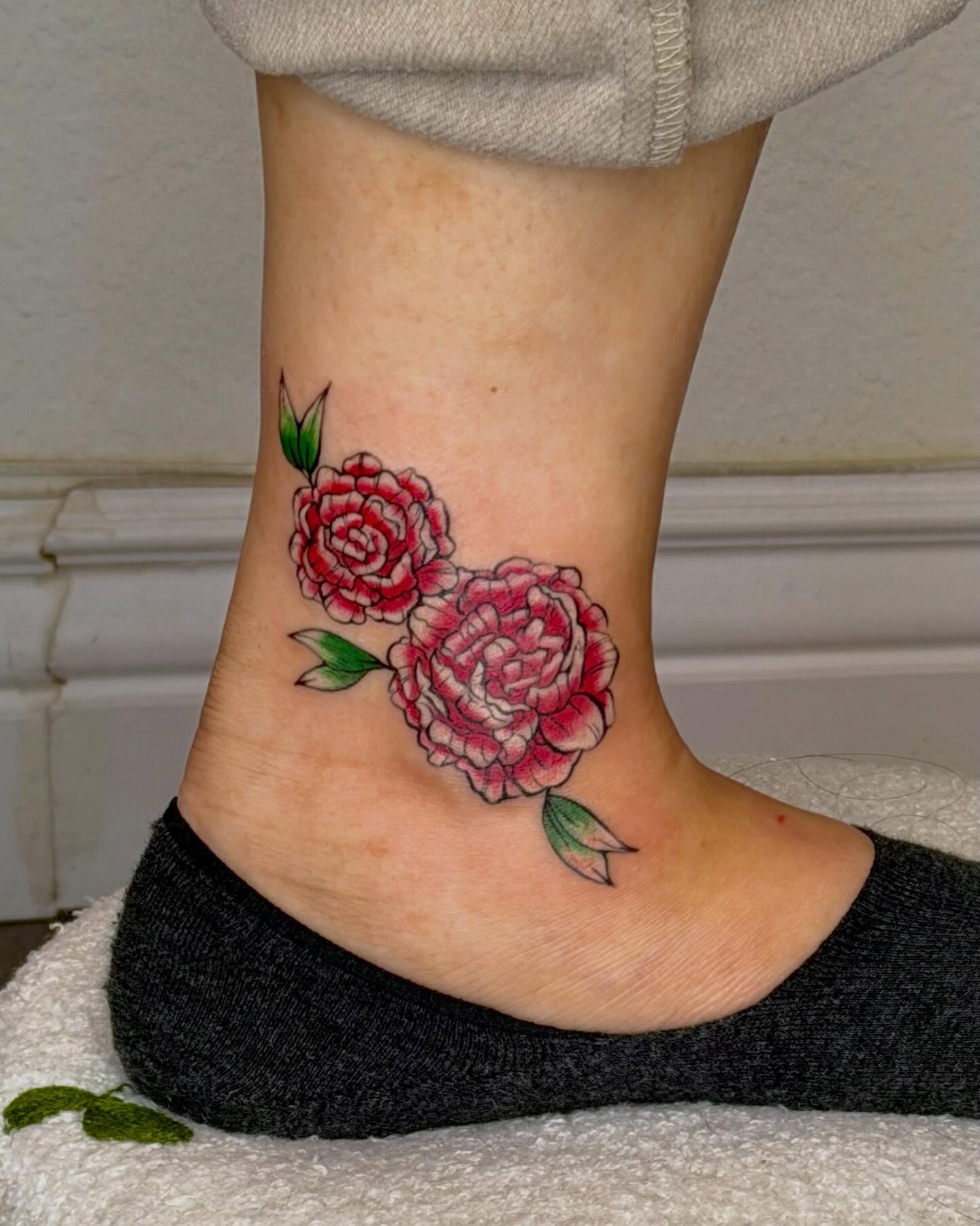 Tattoo by @lily_licious_ink — realism