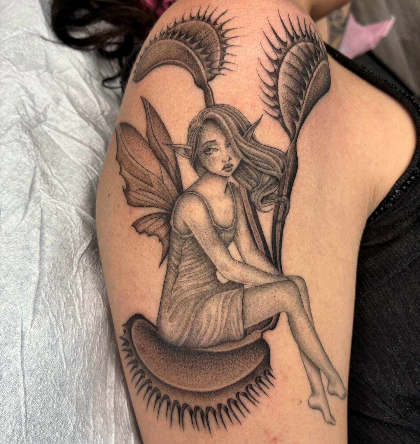 Tattoo by @tiyannagarlic — dotwork, realism