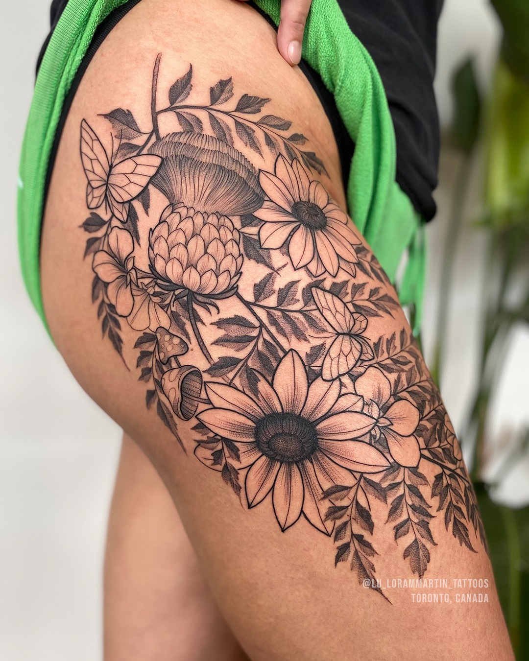 Tattoo by @lu_lorammartin_tattoos — black_and_grey, realism