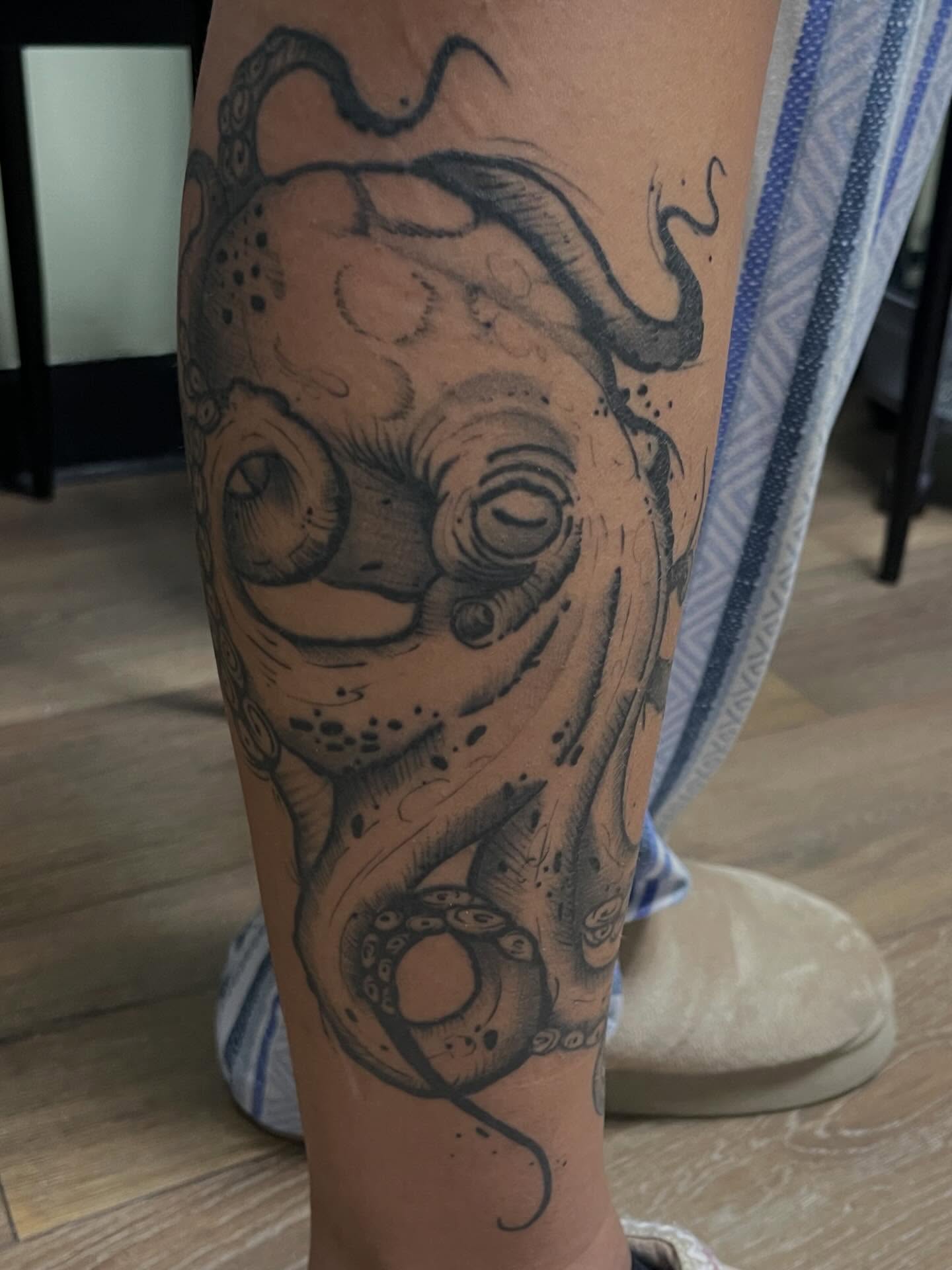Octopus realism tattoo on the calf by Tina Gregg, North Ridgeville, Ohio
