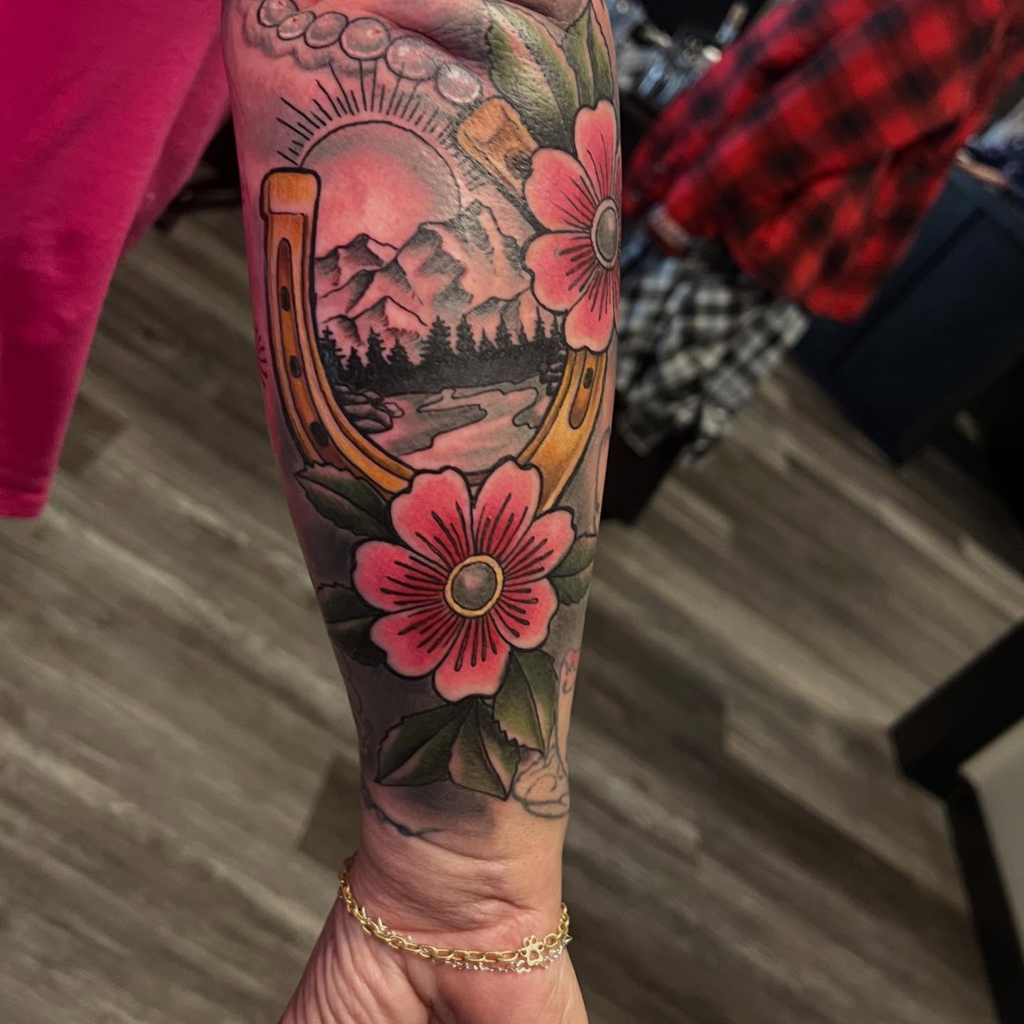 Tattoo by @ldgoodtattoo — american_traditional