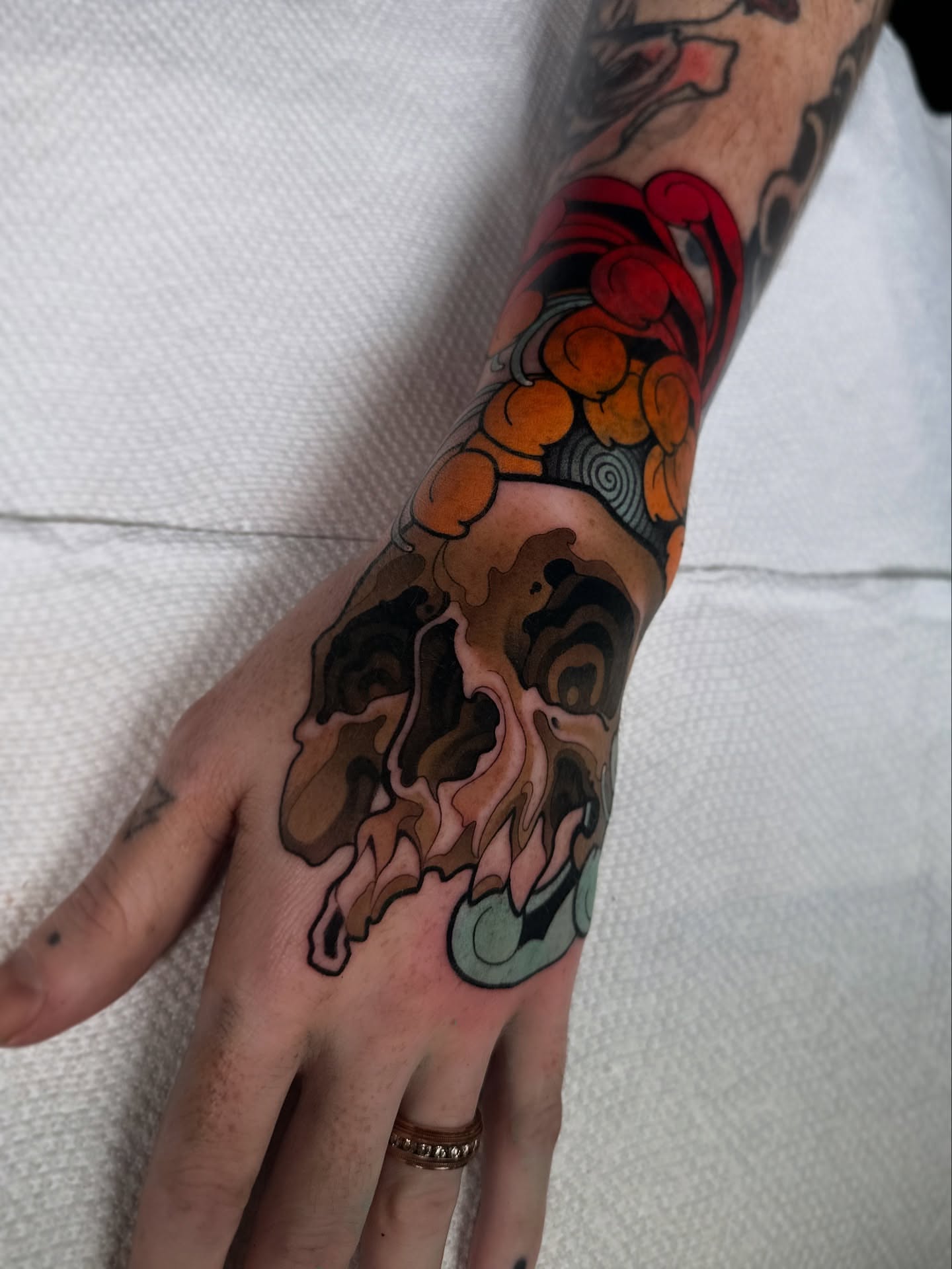 Tattoo by @burtsbenis — new_school, dotwork