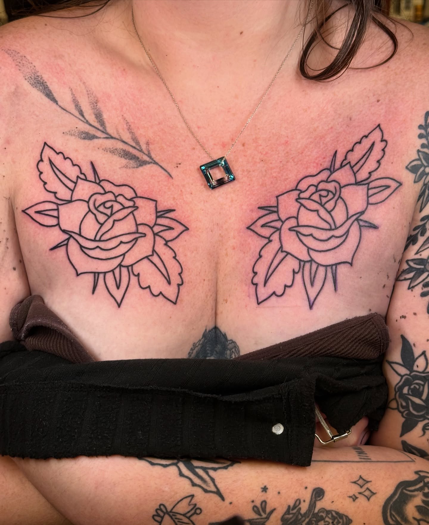 Roses black and grey tattoo on the chest by ๐ฎ๐๐๐๐ ๐ญ๐๐๐๐๐