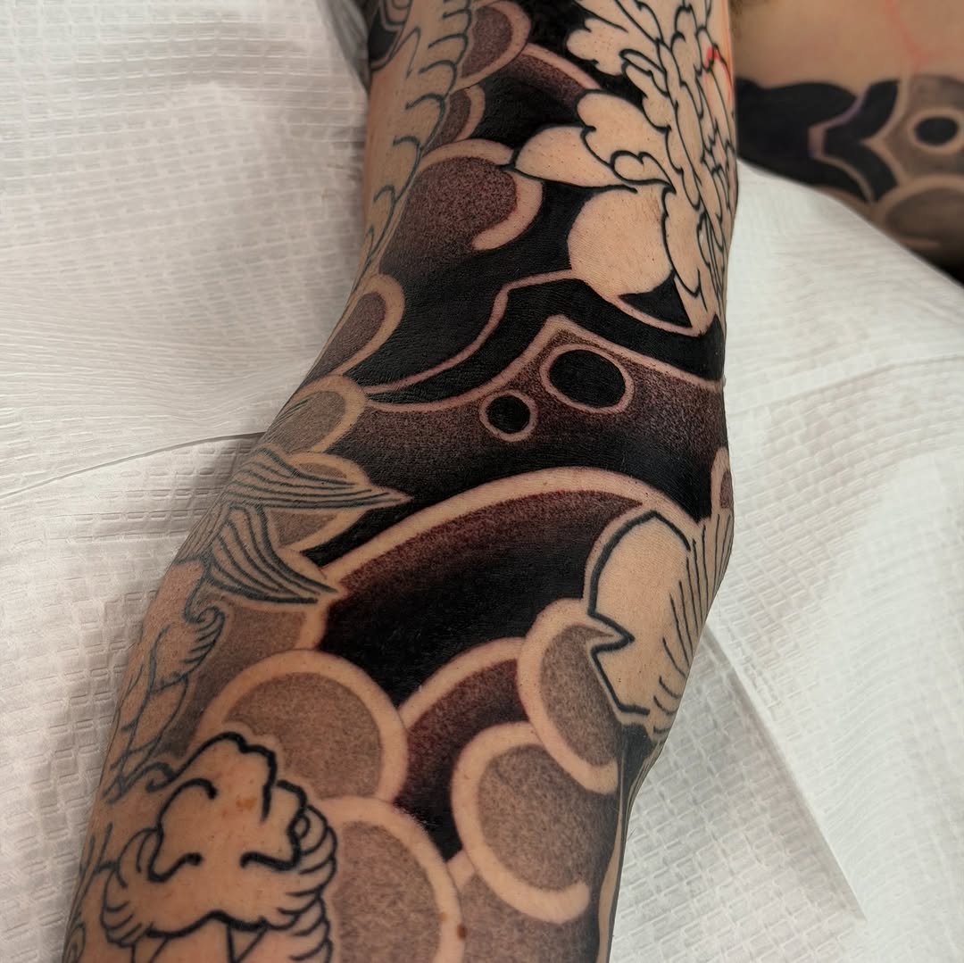 Tattoo by @rui_tattoos — japanese_irezumi, blackwork
