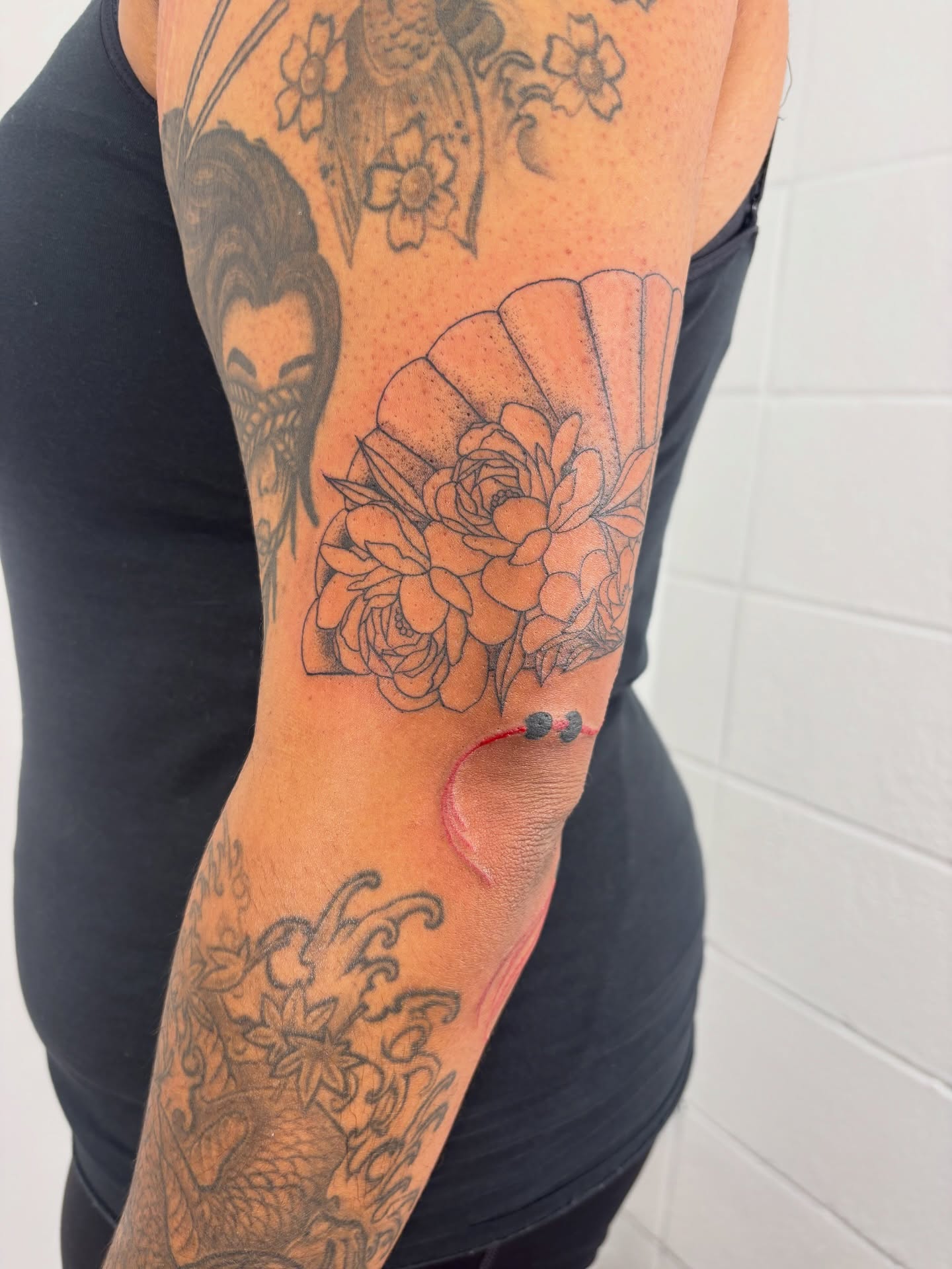 Tattoo by @sterlingstattoos — black_and_grey