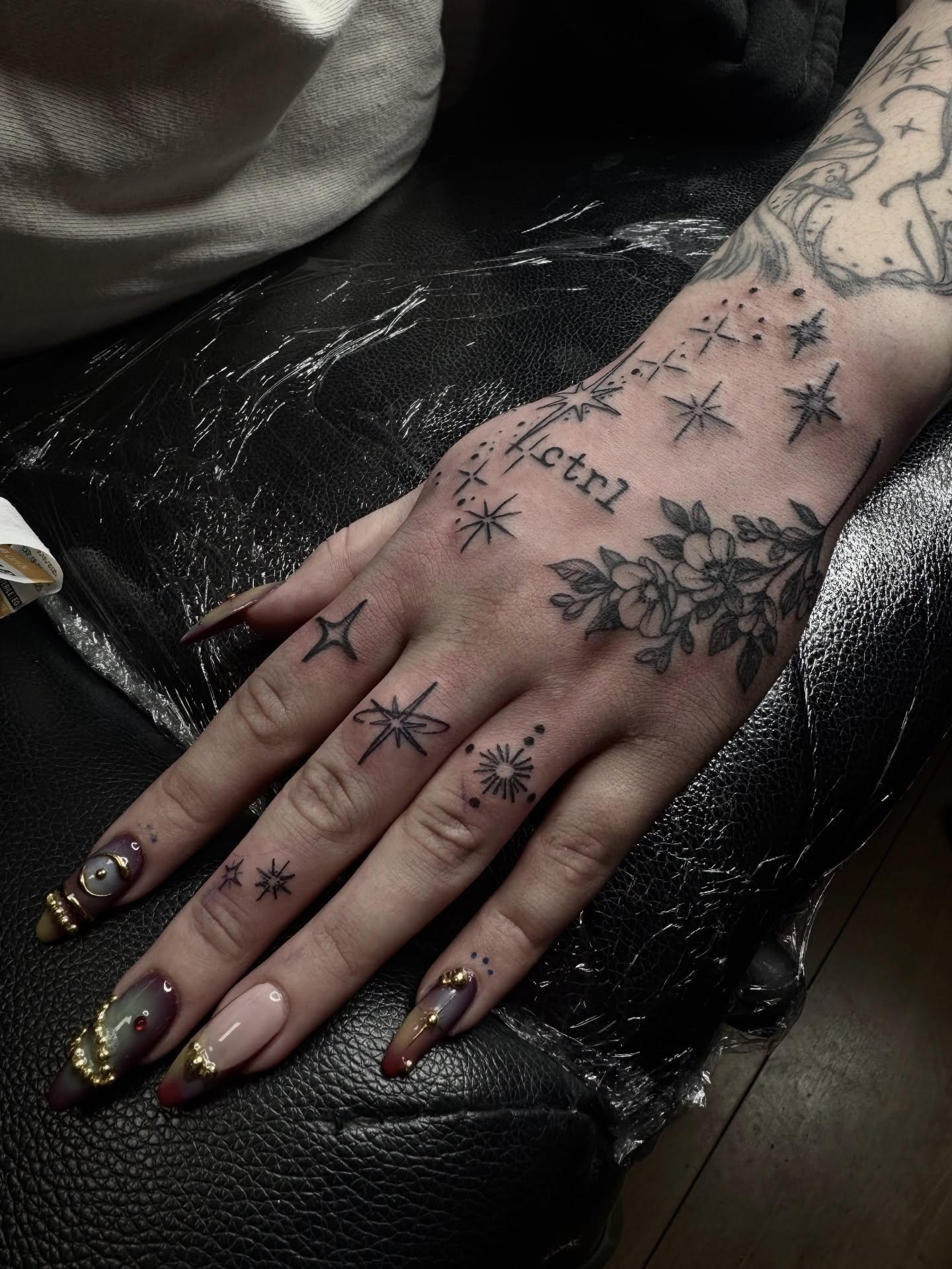 Tattoo by @sassafrastats — black_and_grey