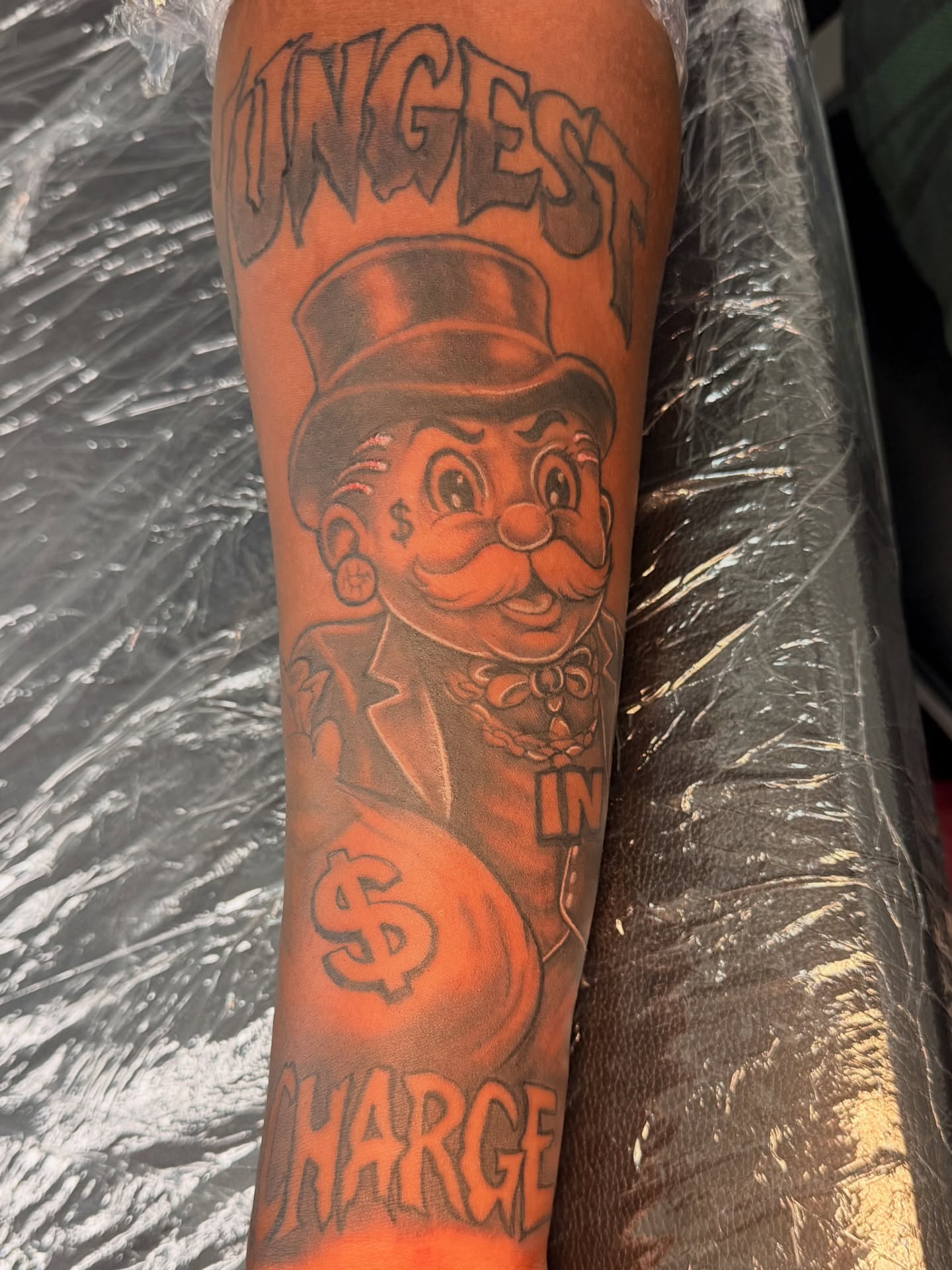 Tattoo by @inkdbyhendrixx — american_traditional