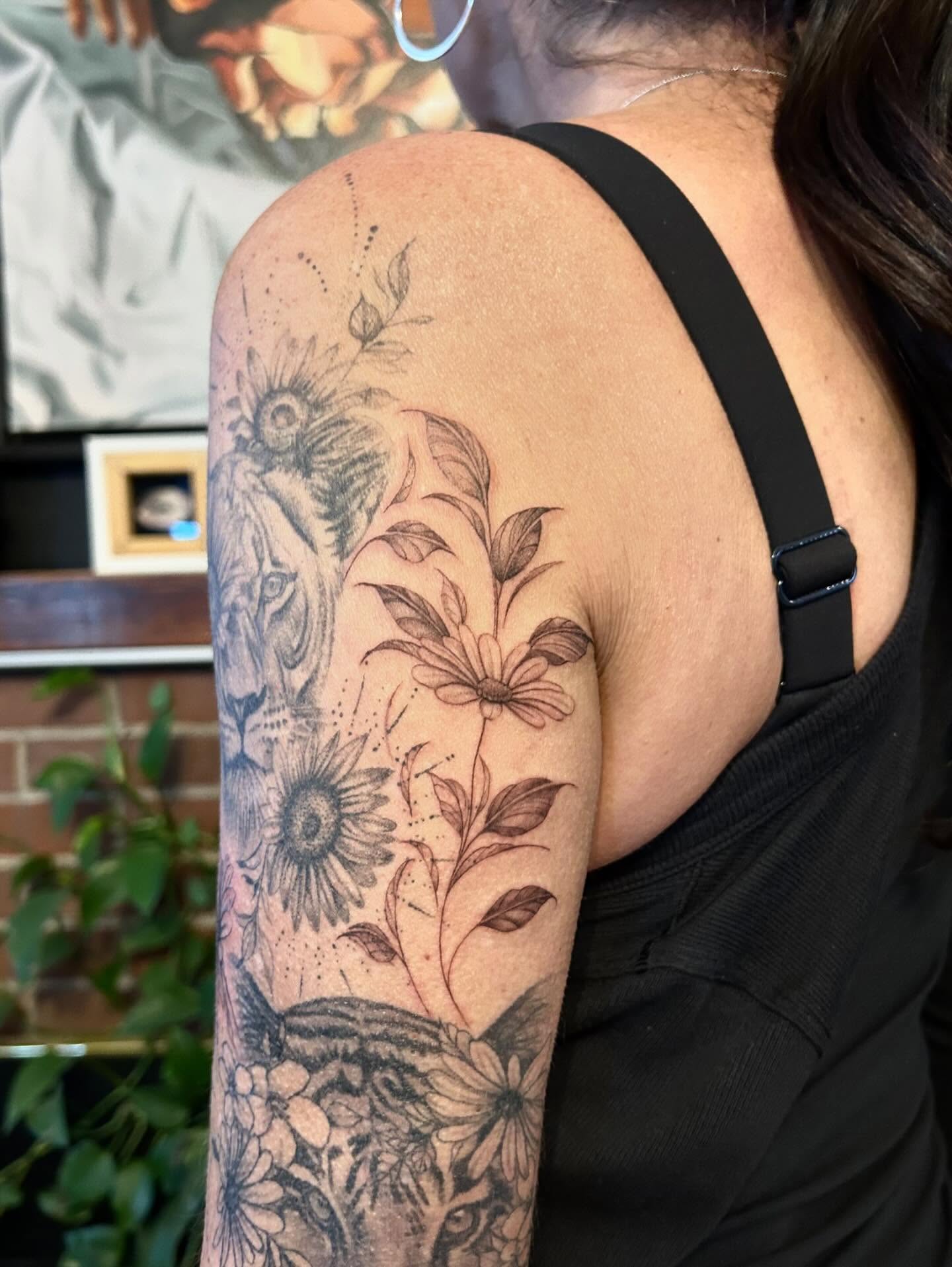 Tattoo by @khloztatz — dotwork, black_and_grey