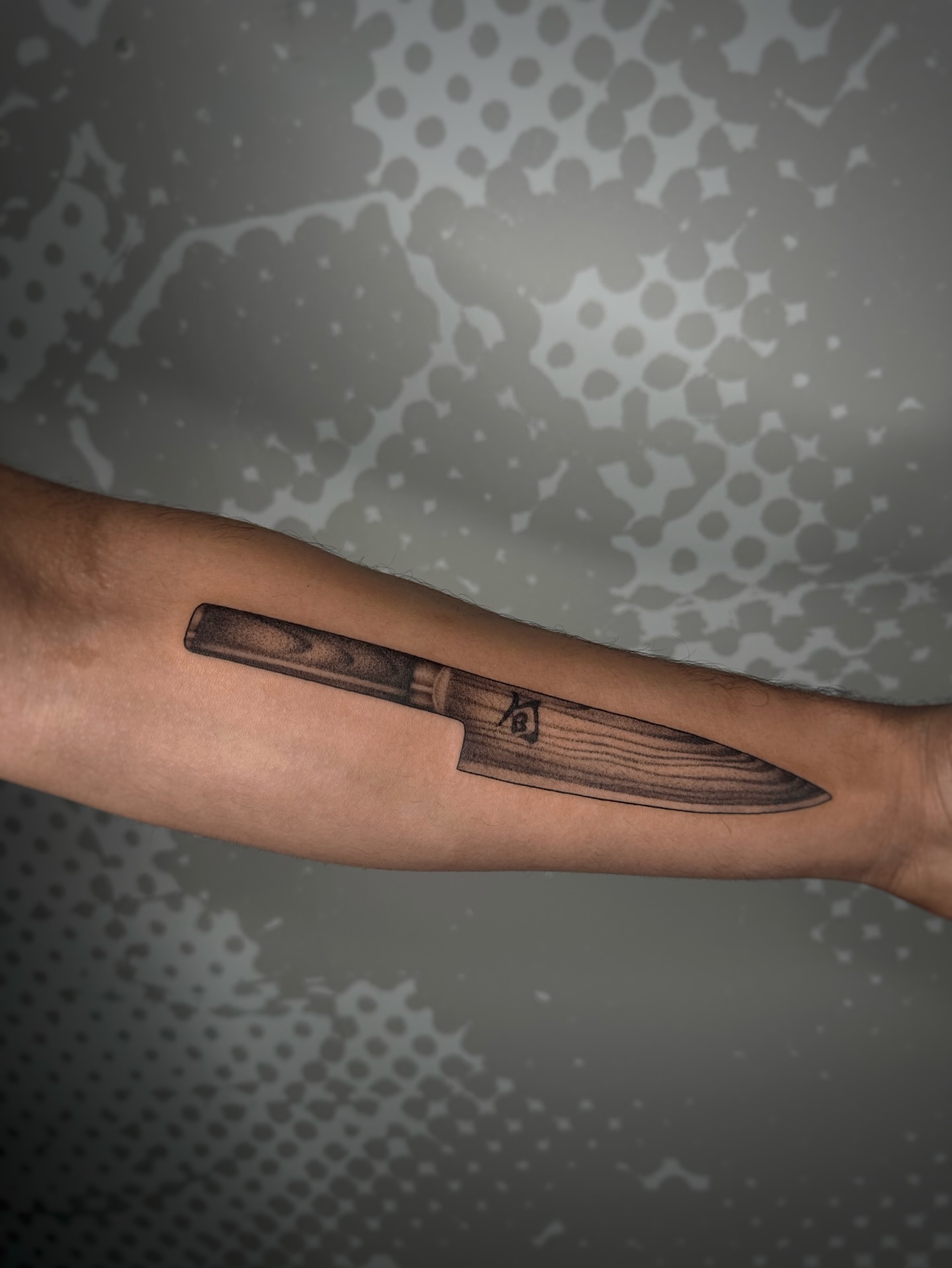 Tattoo by @hb_tattooer — black_and_grey