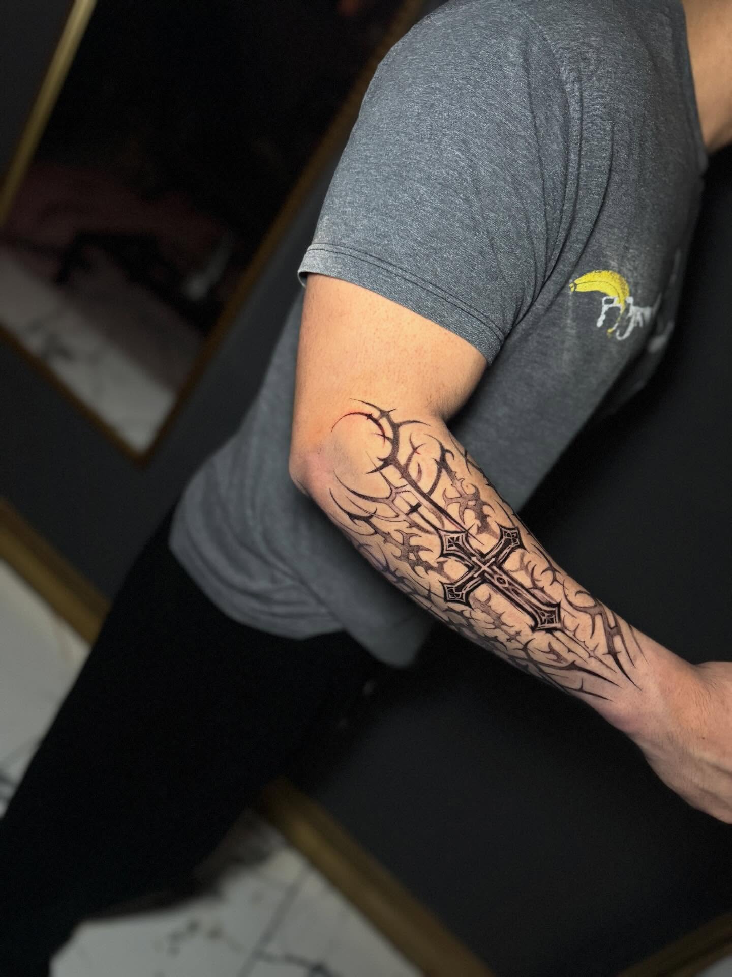 Tattoo by @tiptopartist — black_and_grey