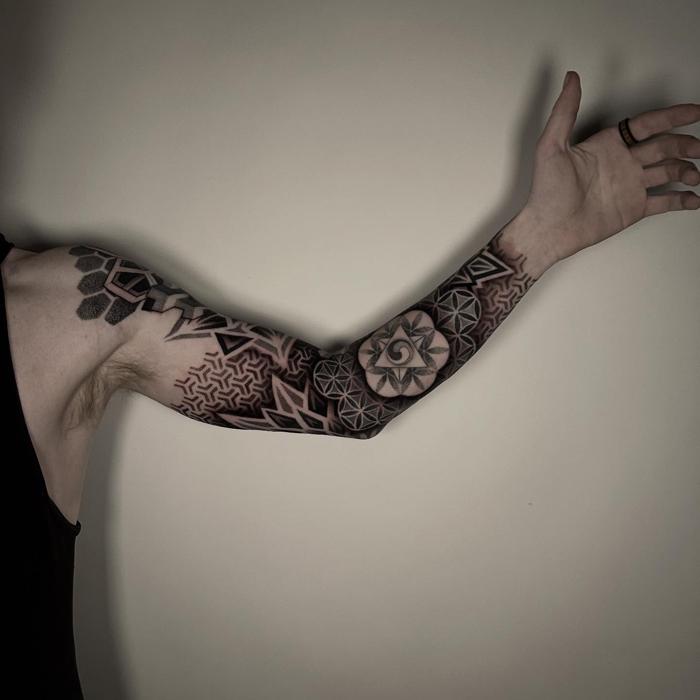 Tattoo by @kevinjohnson_143 — geometric