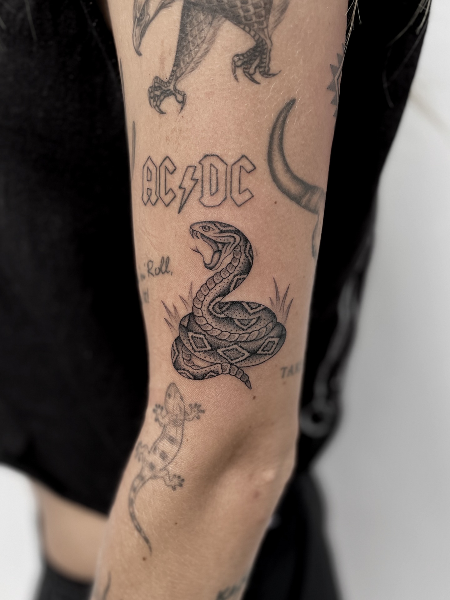 Tattoo by @bradtattoos_ — black_and_grey