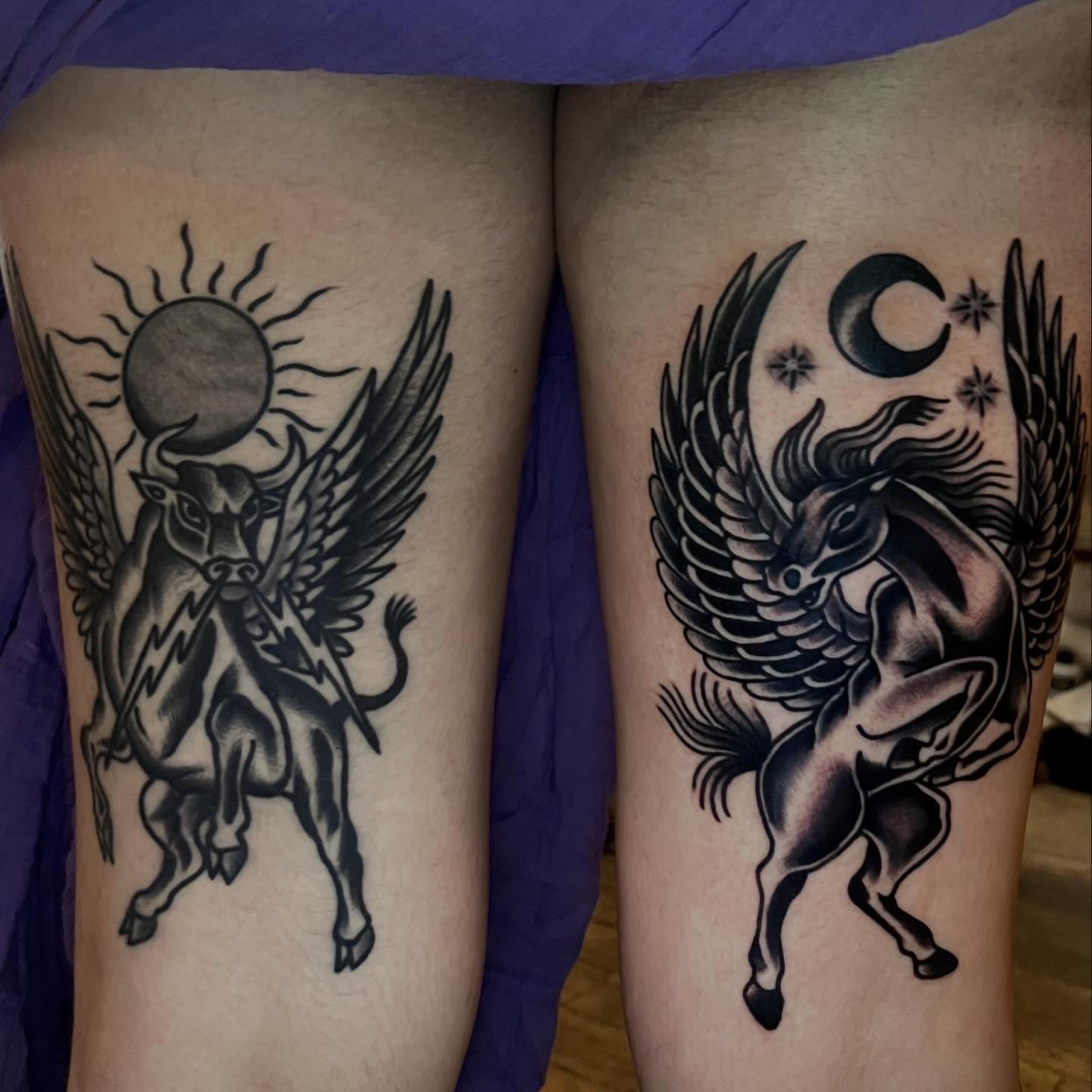 Mythical creatures black and grey tattoo on the thigh by Eli Bernal