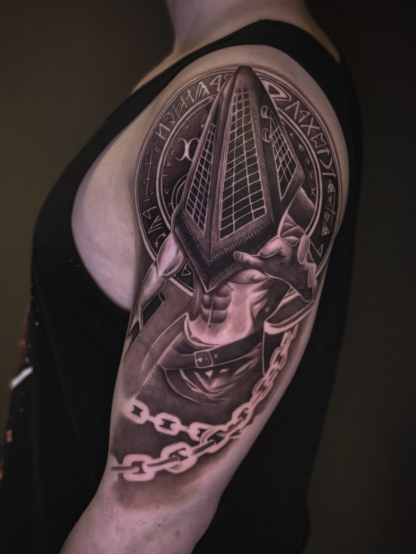 Tattoo by @w.e.y.s — black_and_grey, geometric