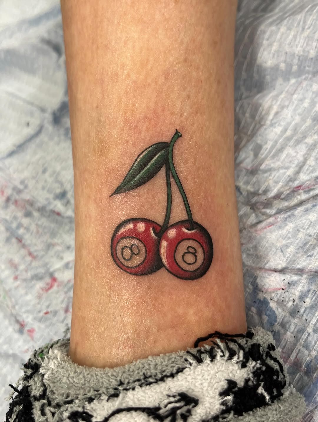 Tattoo by @valadeztattoo — american_traditional