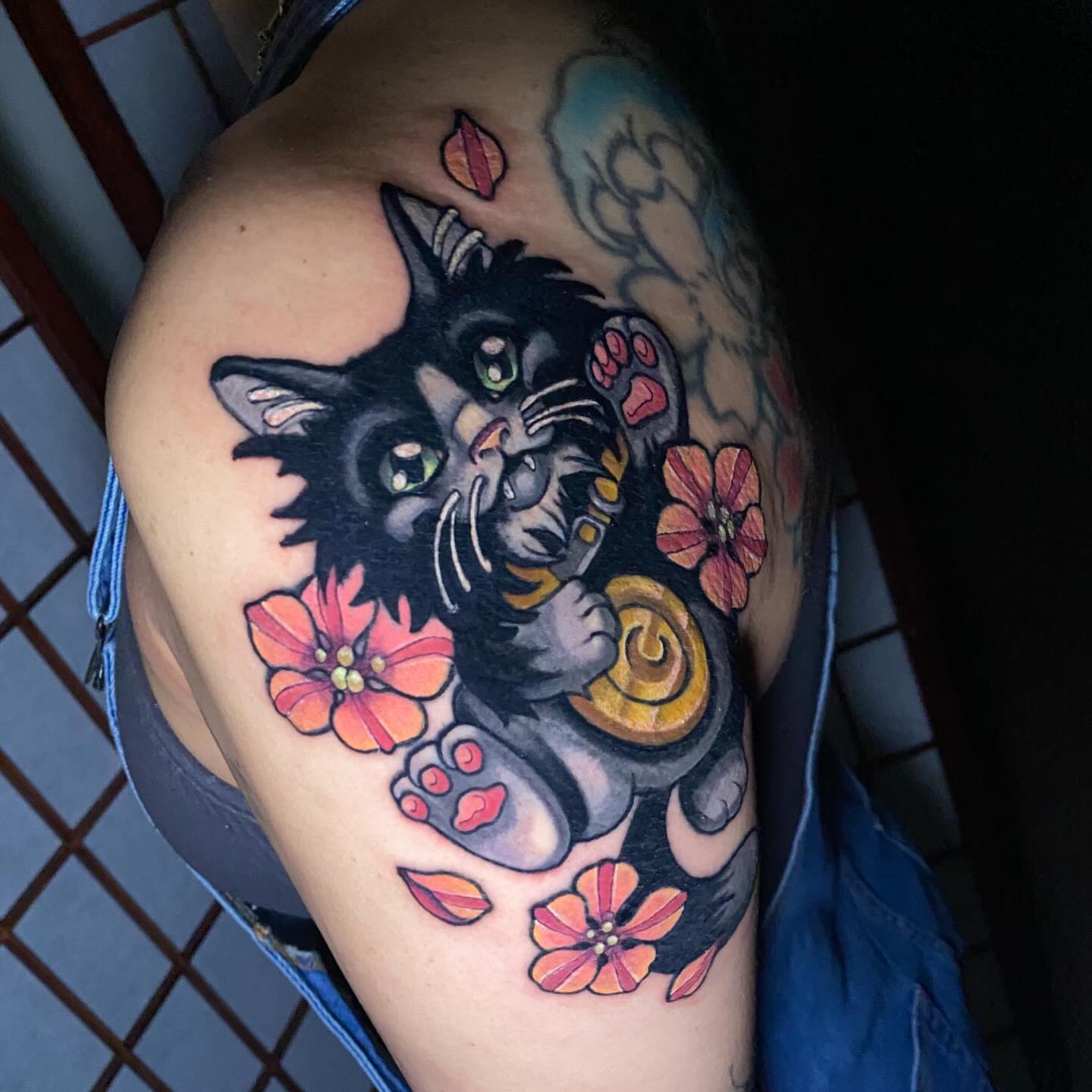 Tattoo by @lindsay.stardust — american_traditional, dotwork