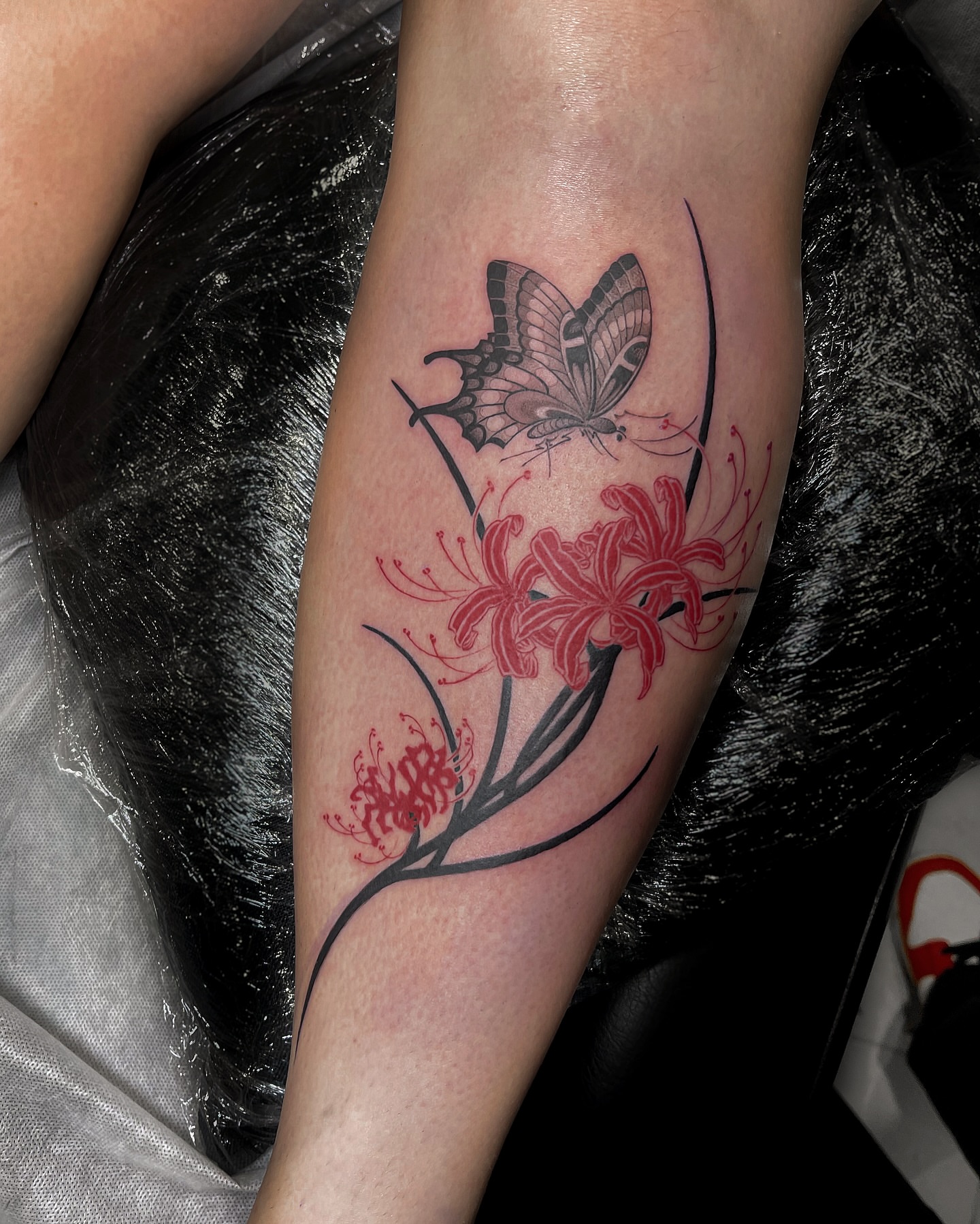 Tattoo by @nuga_ttt — realism