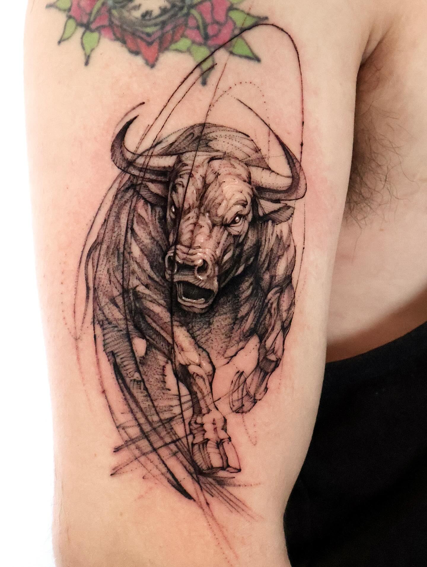 Bull realism tattoo on the forearm by Tadi