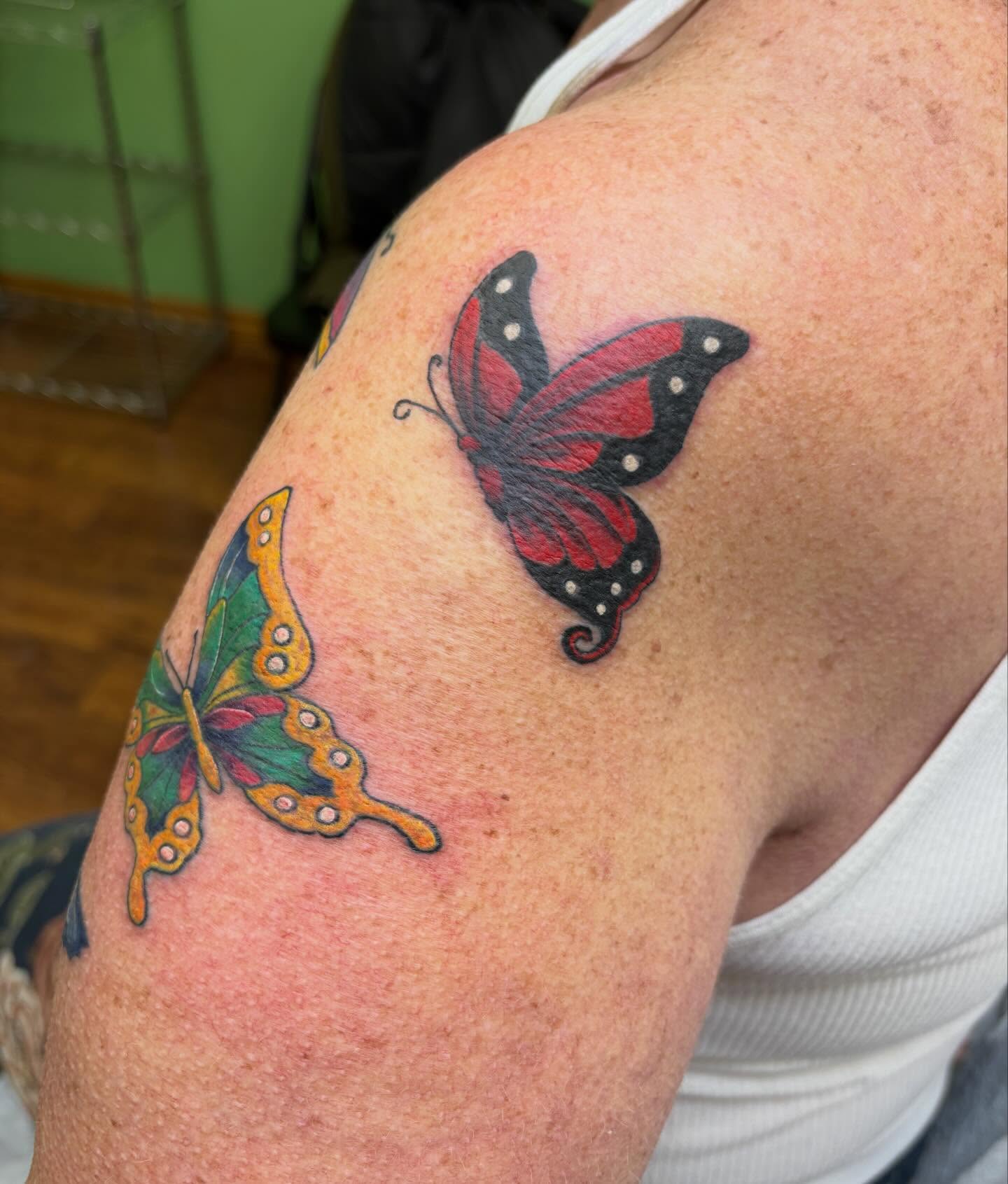 Tattoo by @meltrusty.taxtoos — dotwork