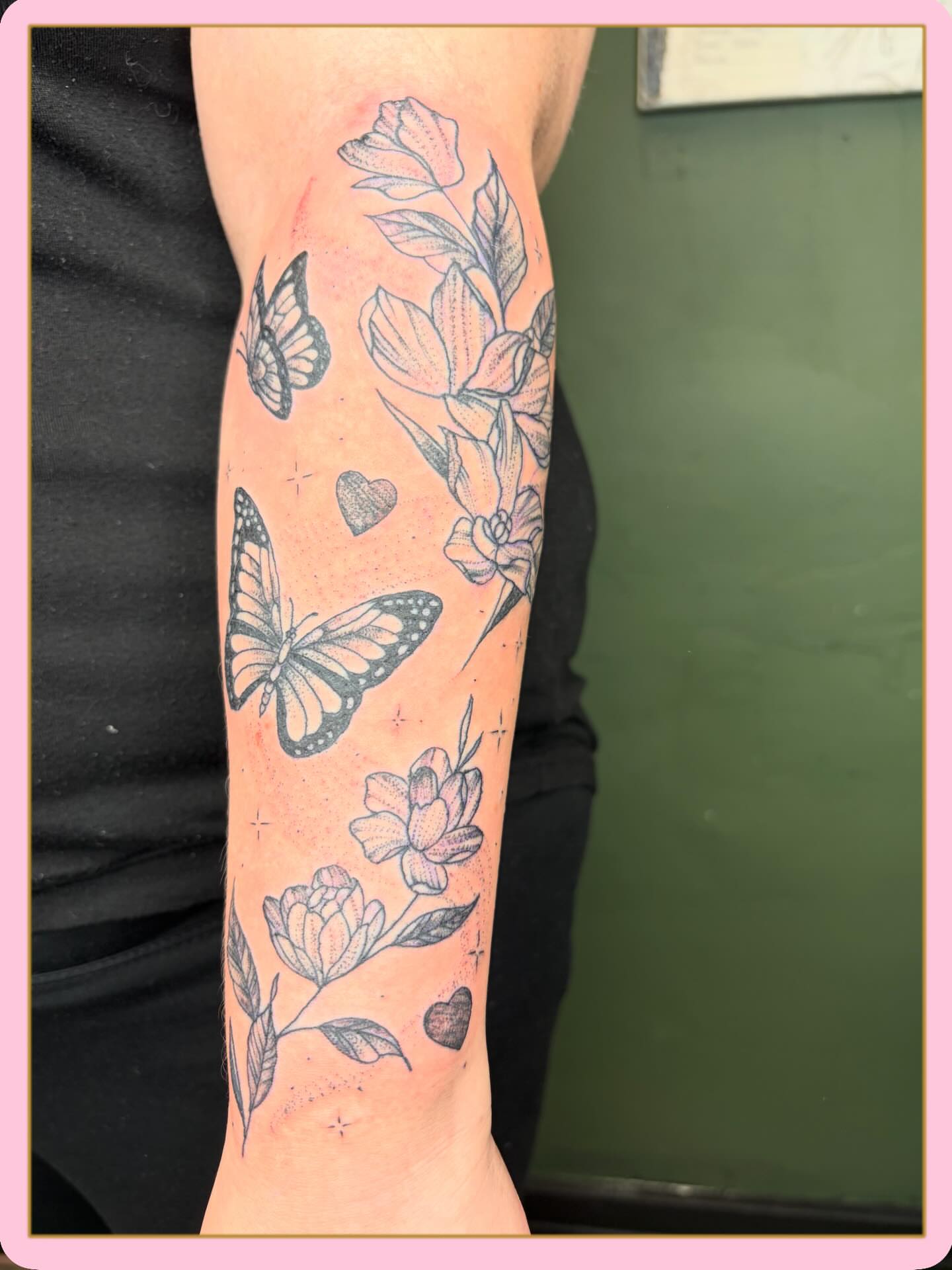 Tattoo by @sumertattoos — black_and_grey