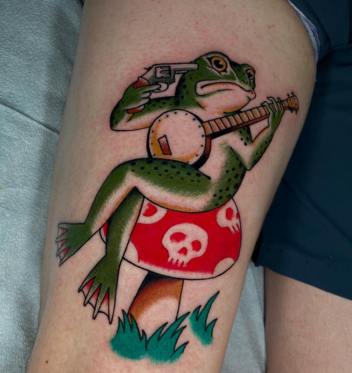 Tattoo by @joe_robertson_tattoo — american_traditional