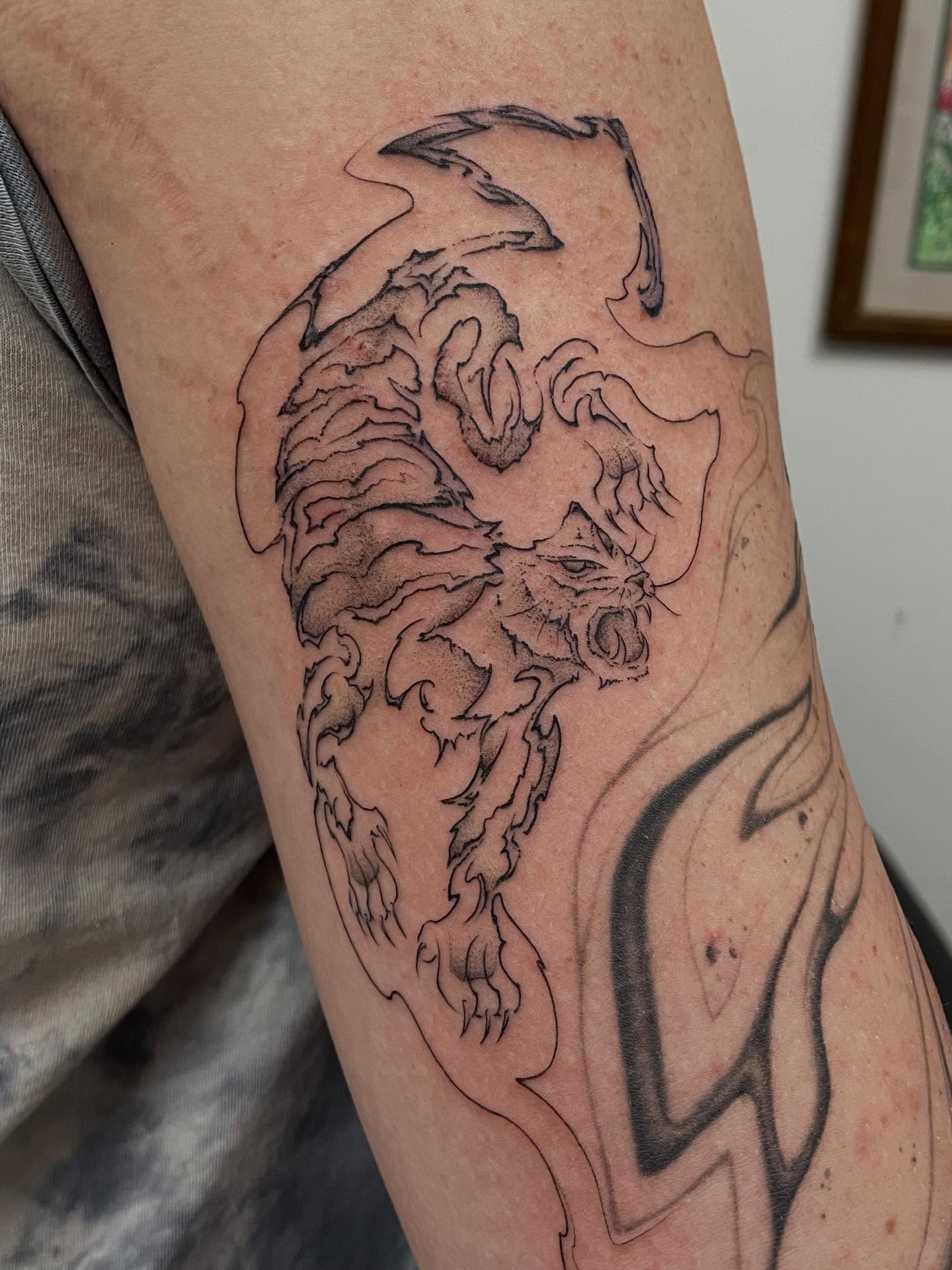 Dragon black and grey tattoo on the forearm by Marjeline González🌈🌞