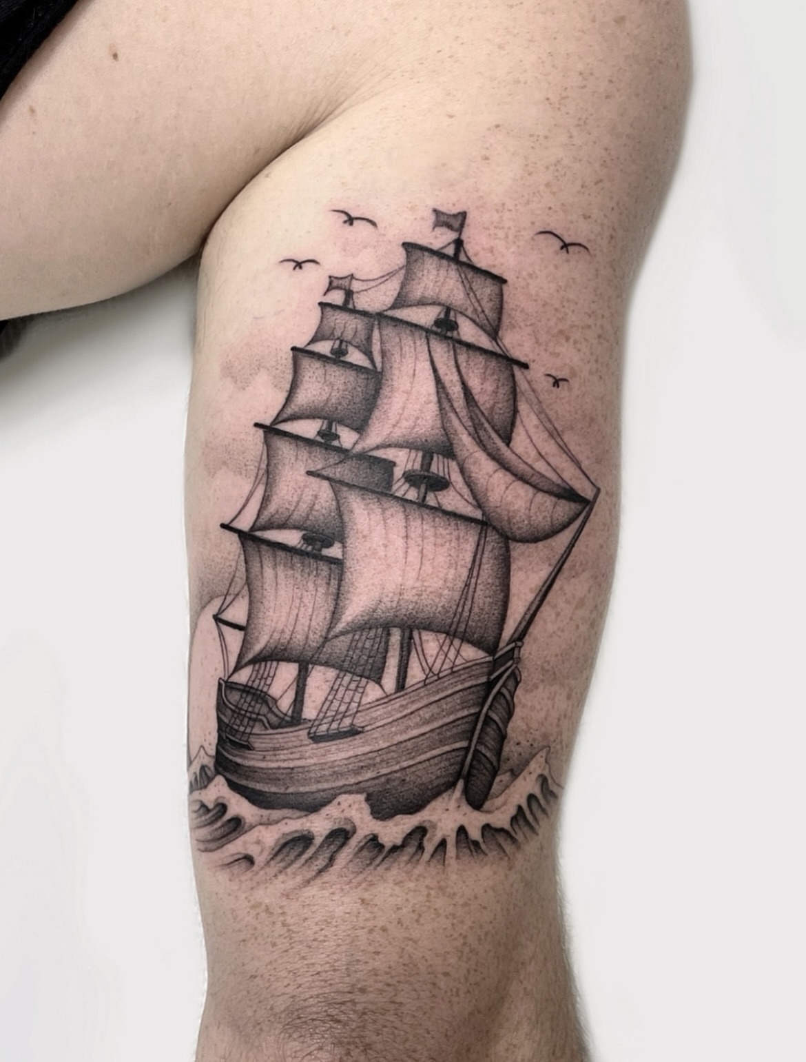 Tattoo by @bradtattoos_ — black_and_grey