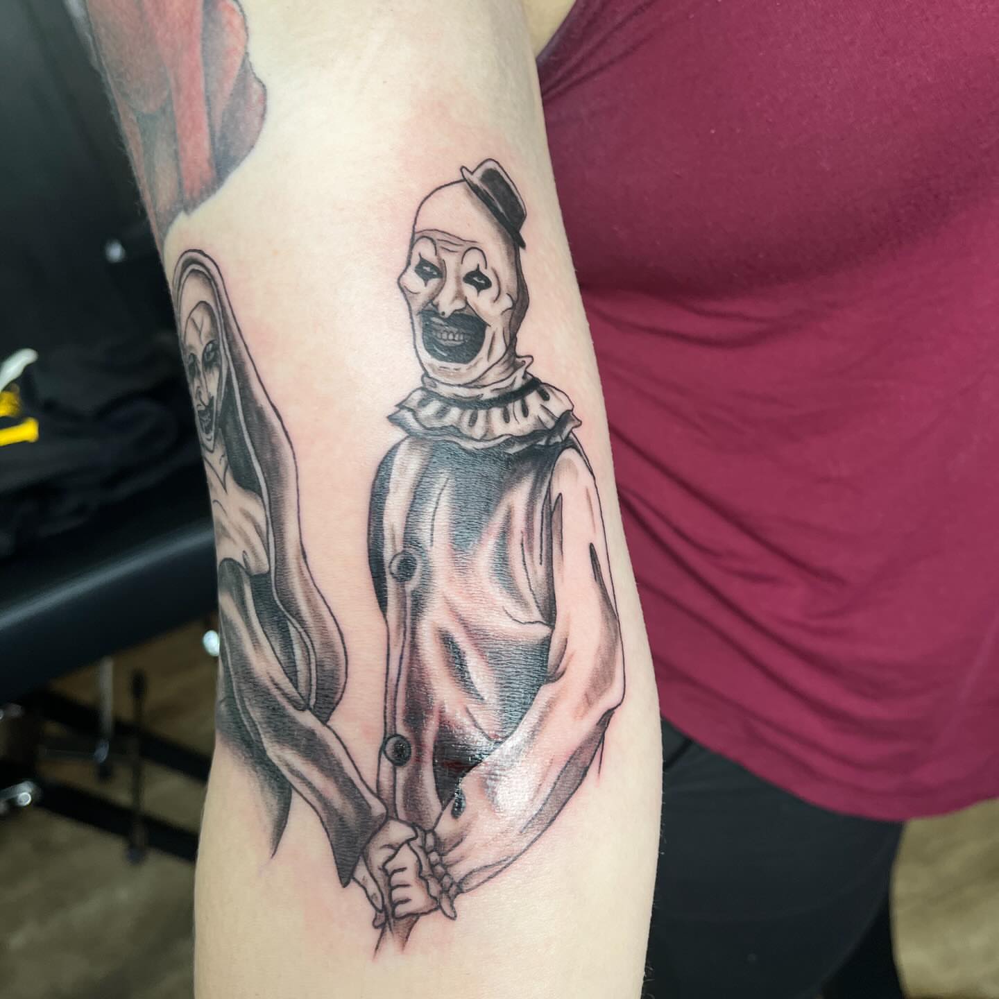 Tattoo by @sarahbellzebub — black_and_grey