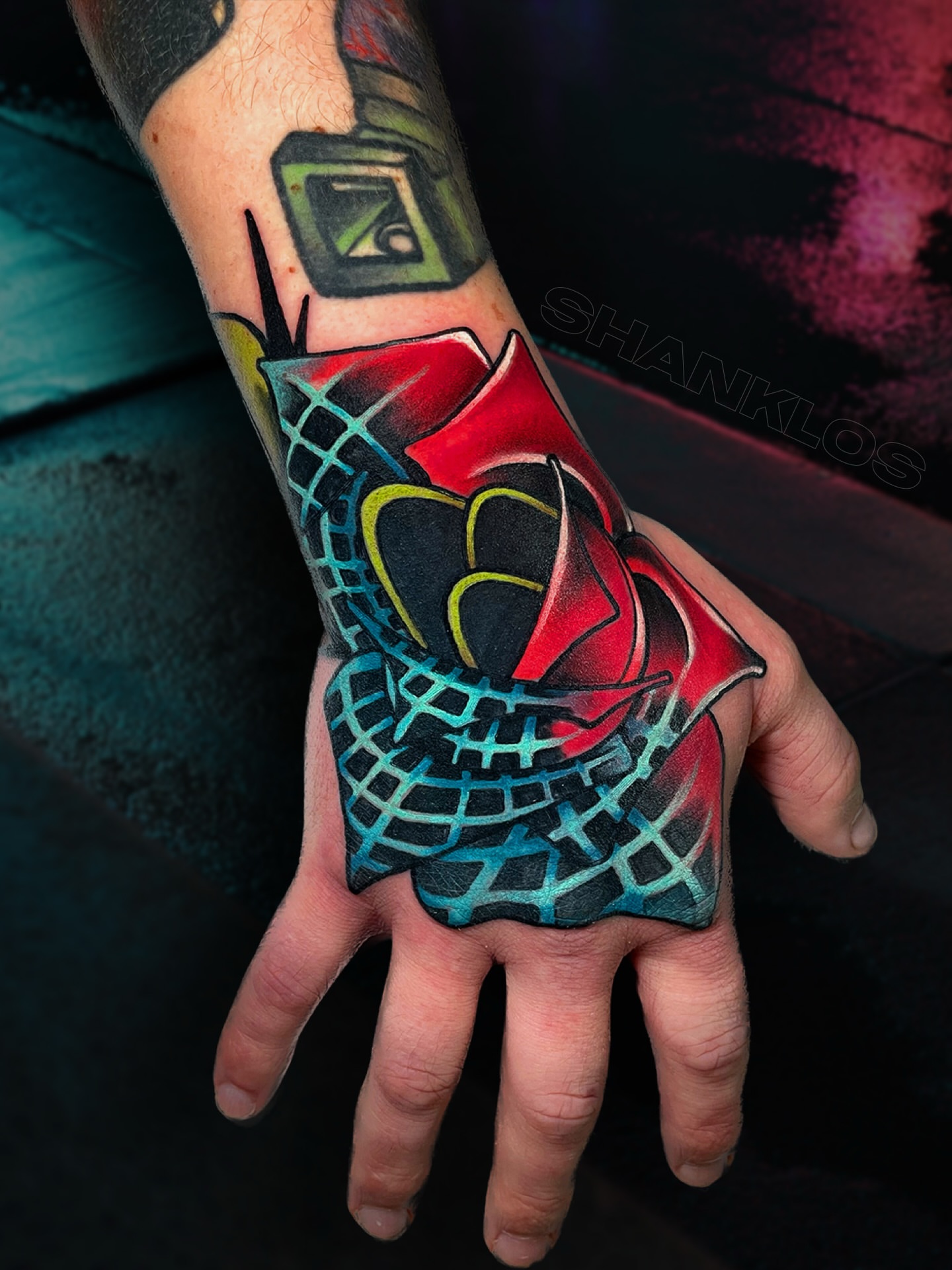 Tattoo by @shaneklos โ geometric