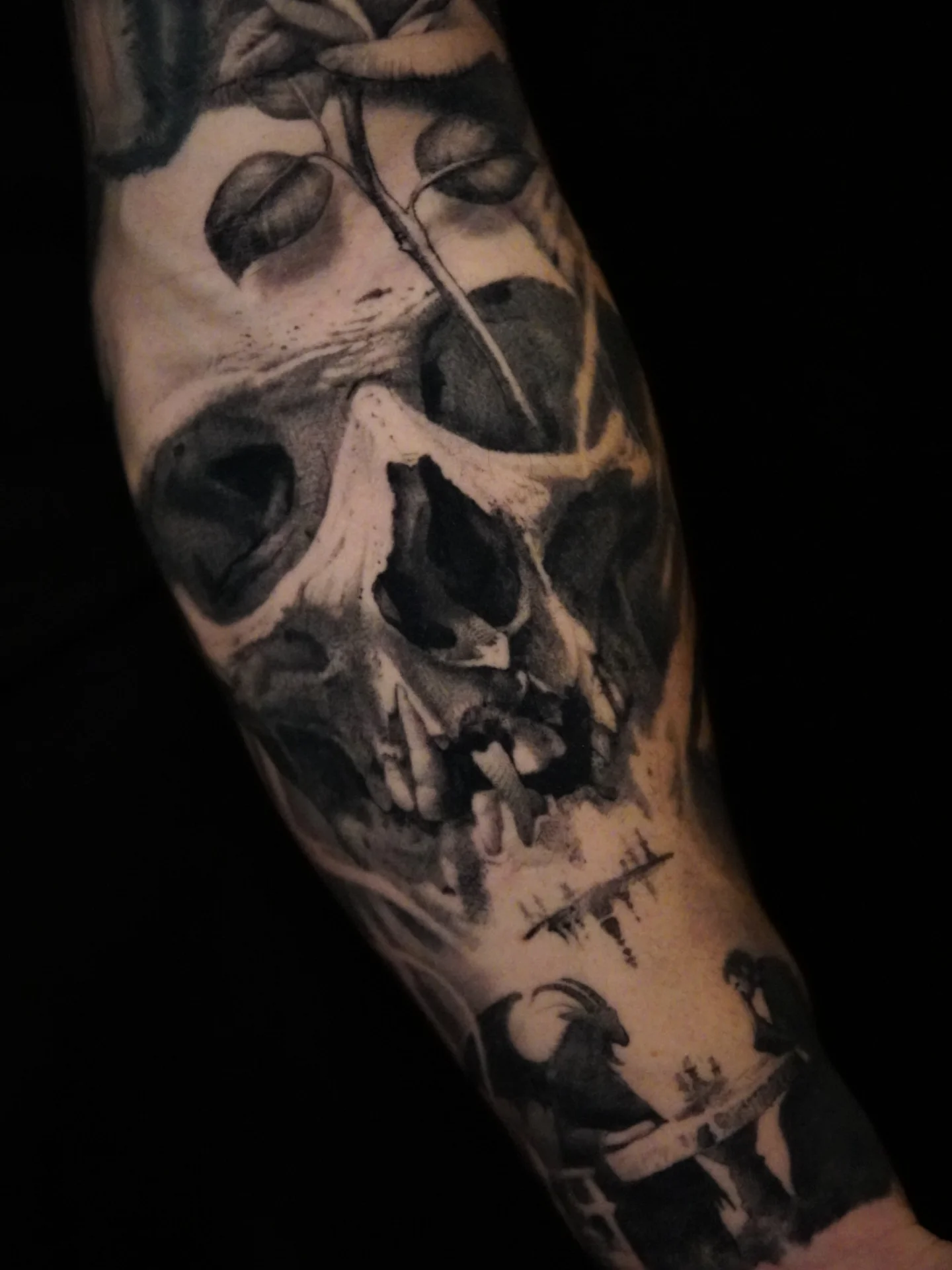 Tattoo by @alexpeatattoos — realism, dark_realism