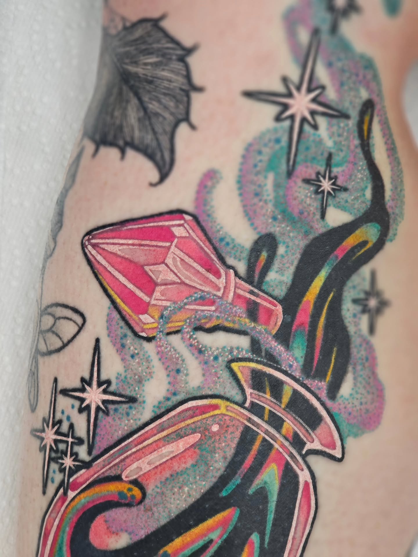 Tattoo by @zombiebellabug — new_school, geometric
