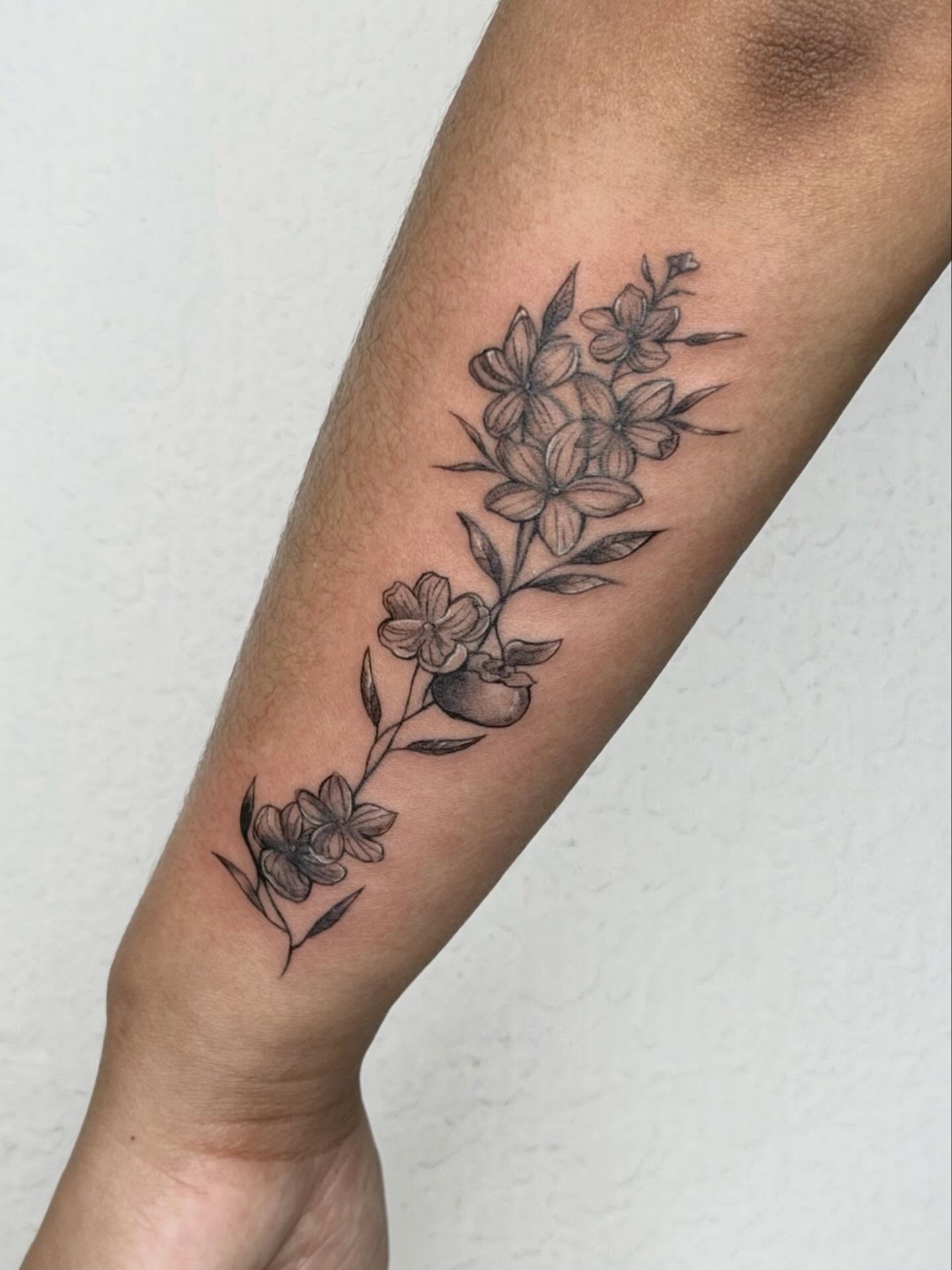 Tattoo by @lily_licious_ink — black_and_grey