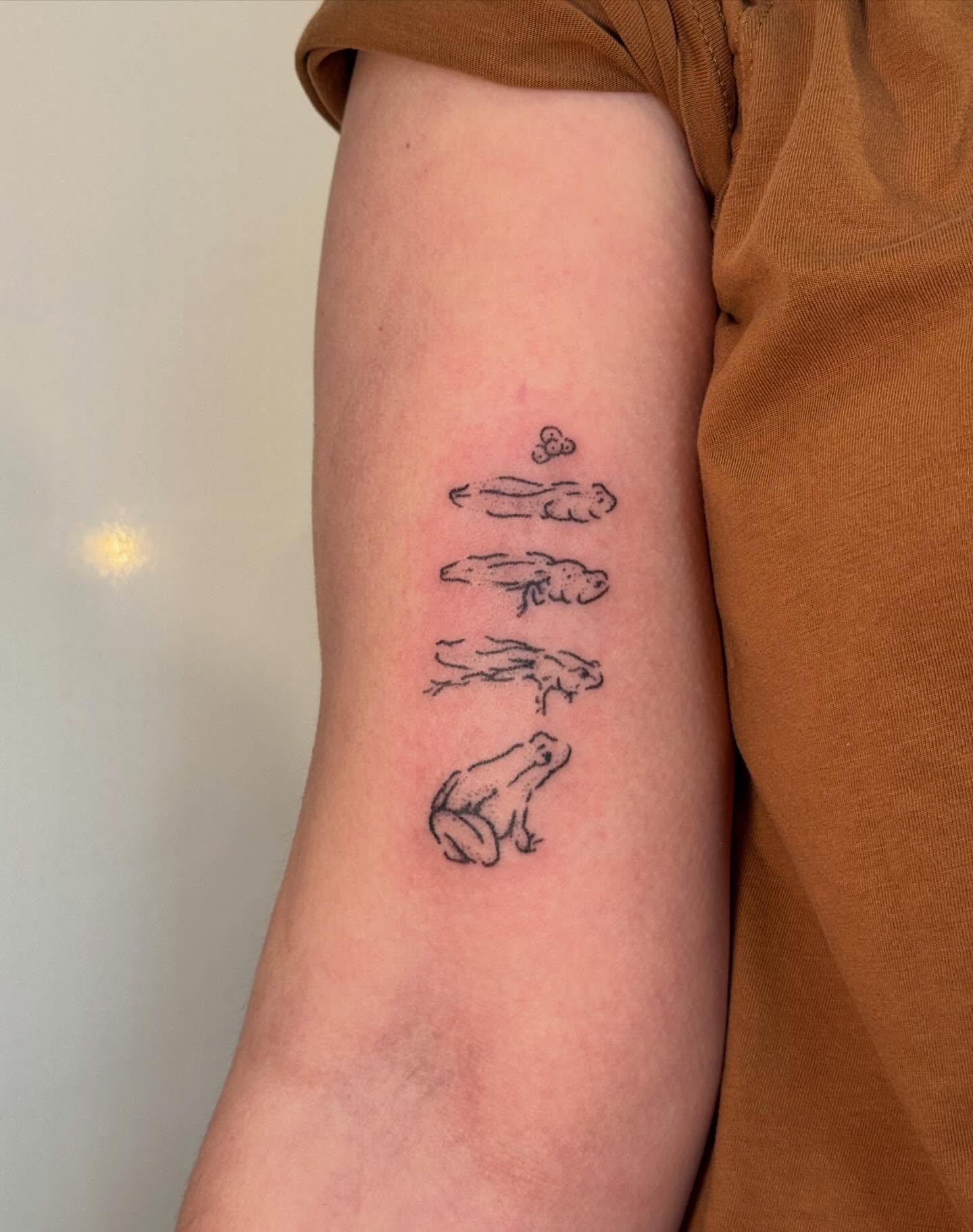 Tattoo by @kipandkoe — dotwork